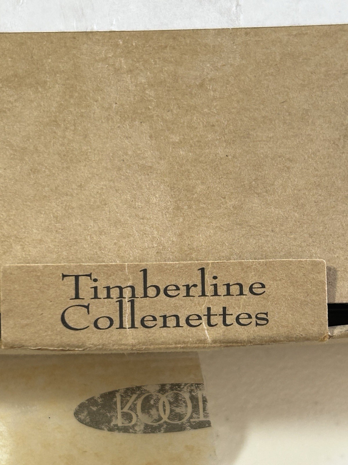 Root Unscented Timberline 5″ Collenette Candles – Box of 8 Multi Color Earthy