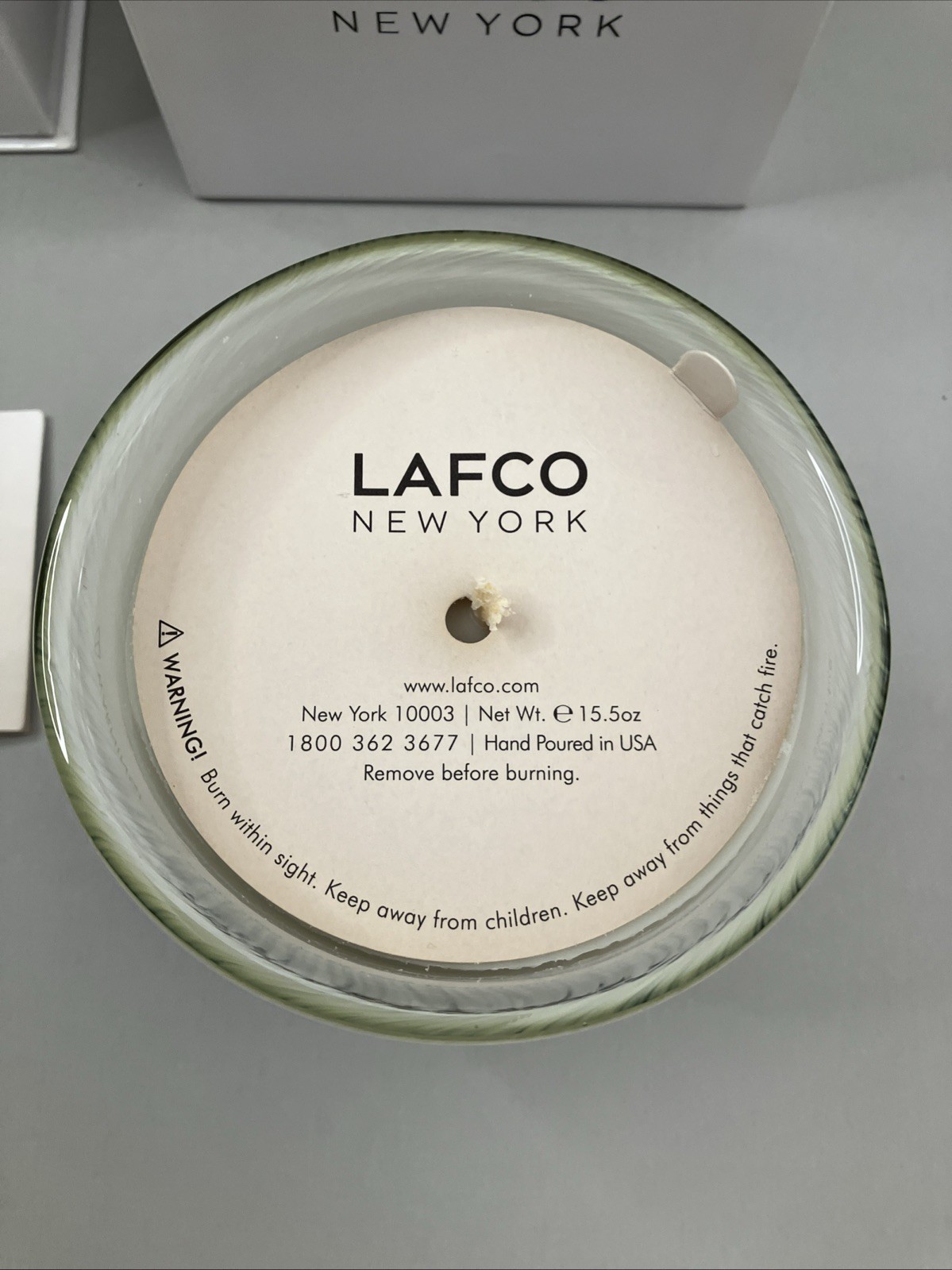 LAFCO NY Ski House Feu de Bois Candle 15.5oz New Open Box