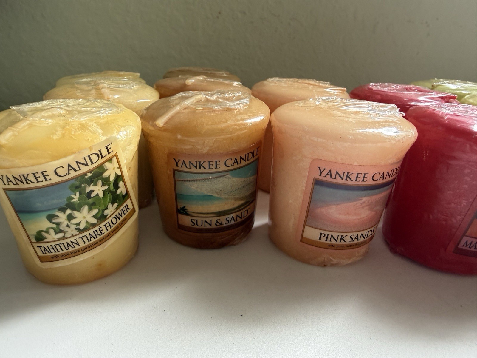 Lot of 16 Assorted Yankee Candle Votives 1.75oz Discontinued Retired Vintage