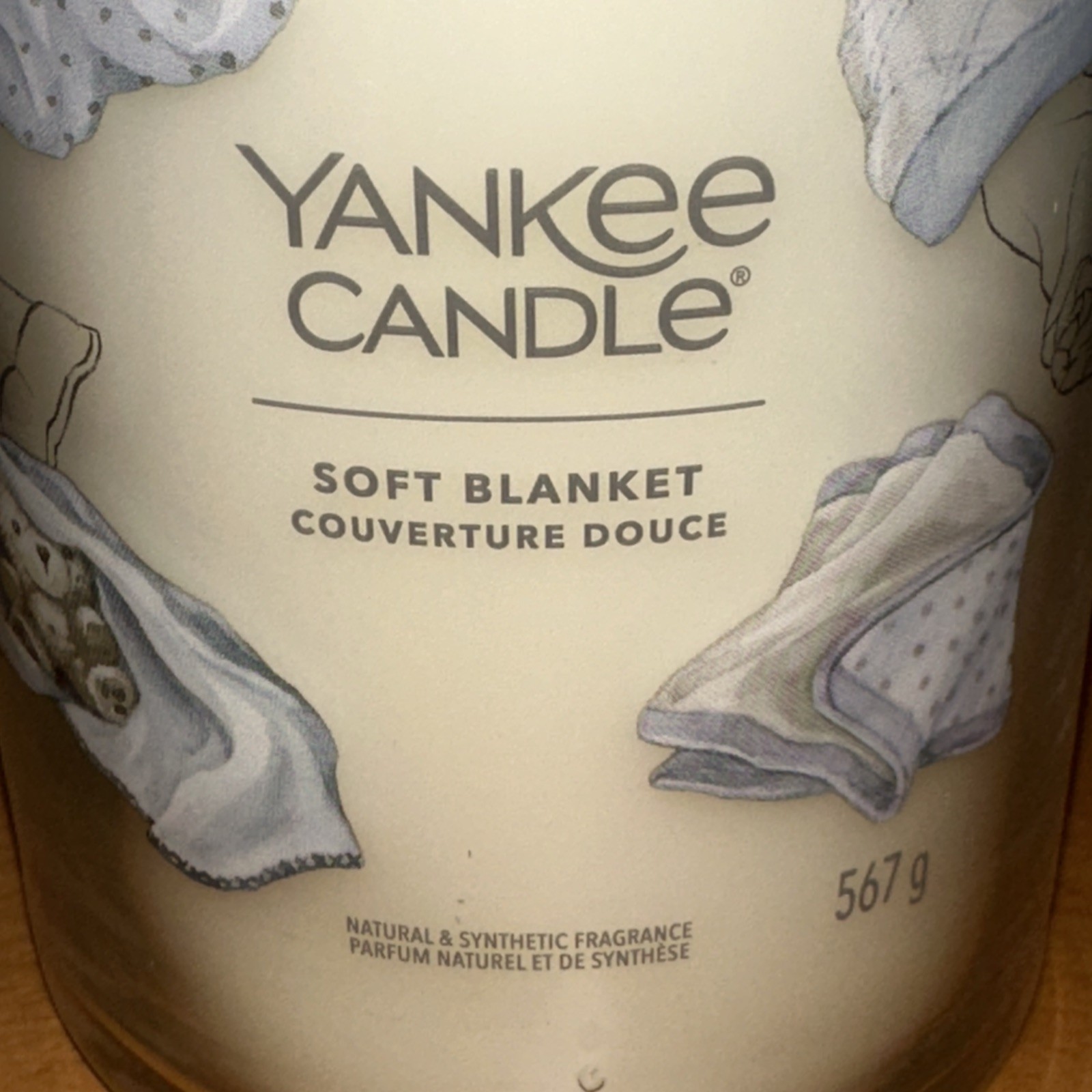 LOT OF 2-NEW-Yankee Candle SOFT BLANKET Large 20oz- 2 WICK