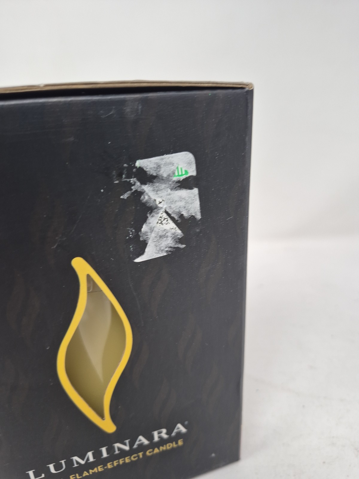 Luminara Flicker Flameless Candle Vanilla Scented Wax Pillar Timer-Very Good.