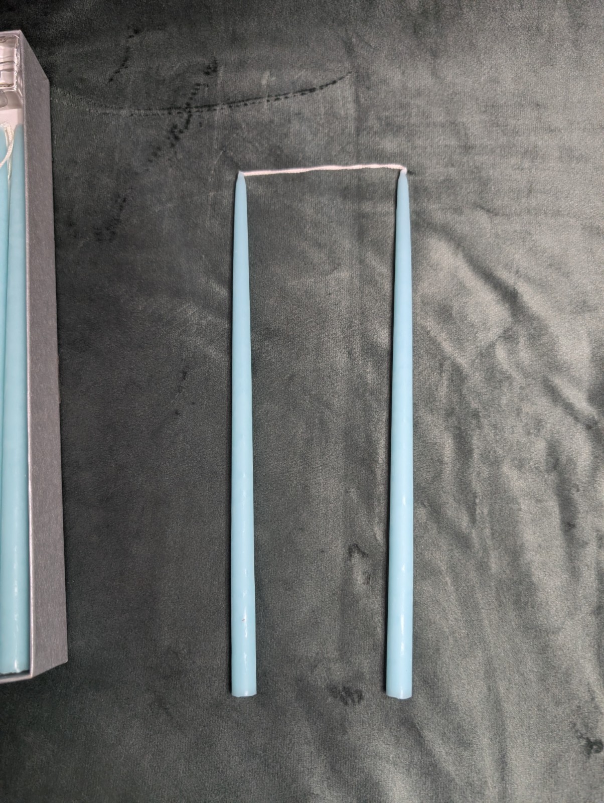 Creative Candles Vintage New in Box 8 Blue Tapers 12 x 1/2 + 2 Candle Holders
