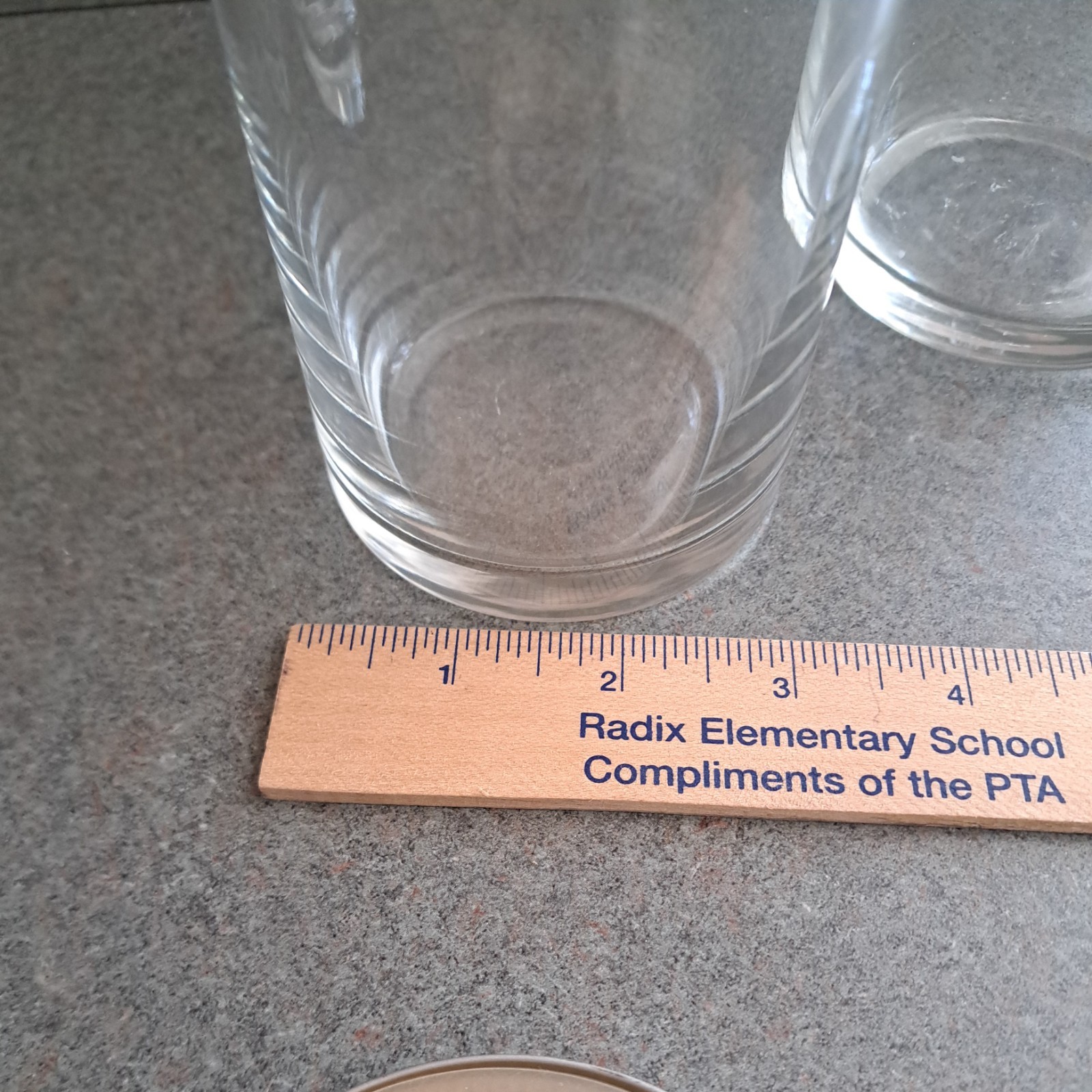 2- Empty yankee candle glass jars with lids. 14.25oz