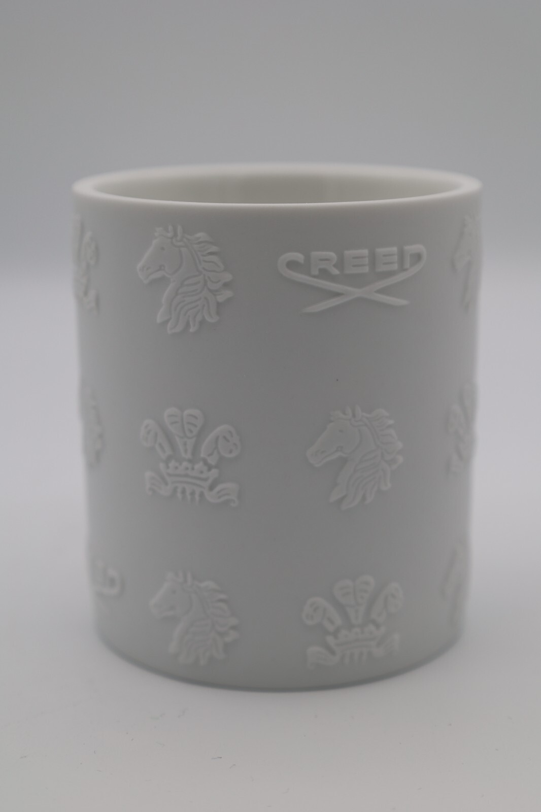 Creed Bougie Parfumee Birmanie Oud Candle 220g / 7.76oz Authentic by Finescents