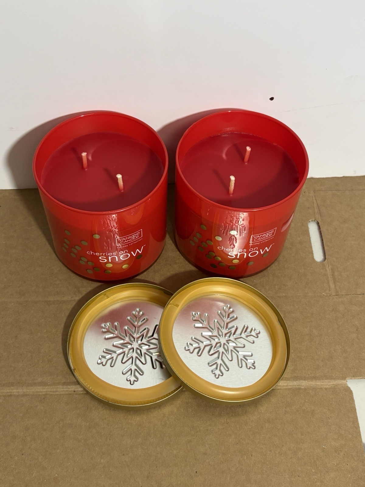 2 Yankee Candle Cherries On Snow Two Wick Candles 12.5 Oz New! RARE