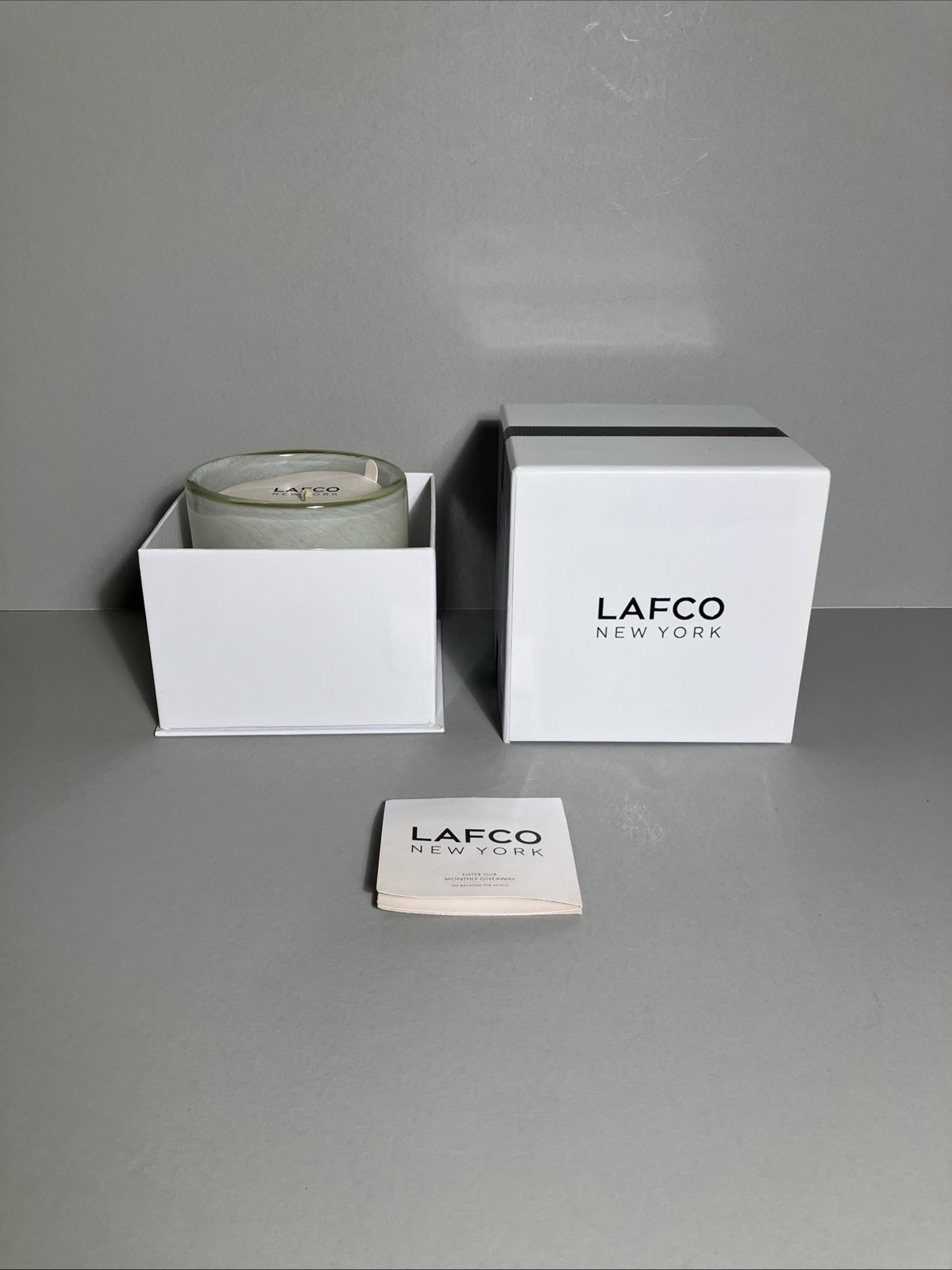 LAFCO NY Ski House Feu de Bois Candle 15.5oz New Open Box
