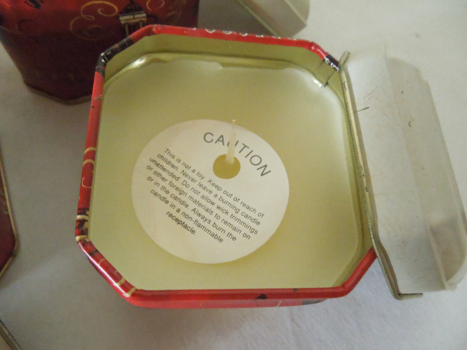 Set of 3 Scented Candles in Tin Boxes 2 1/2″ Square Coffee Design NEW!