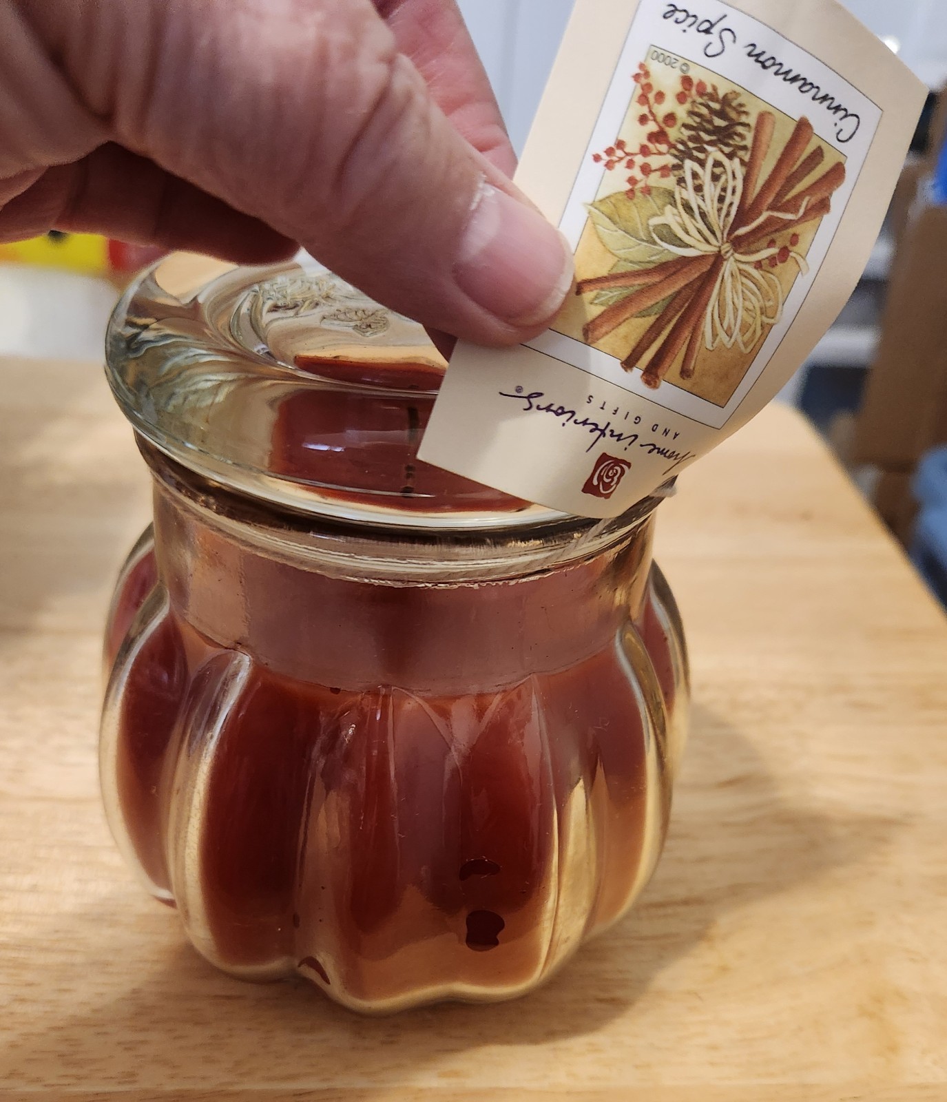 VTG Home Interiors Cinnamon Spice Glass Jar Candle (15 1/2 Ounces) NOS
