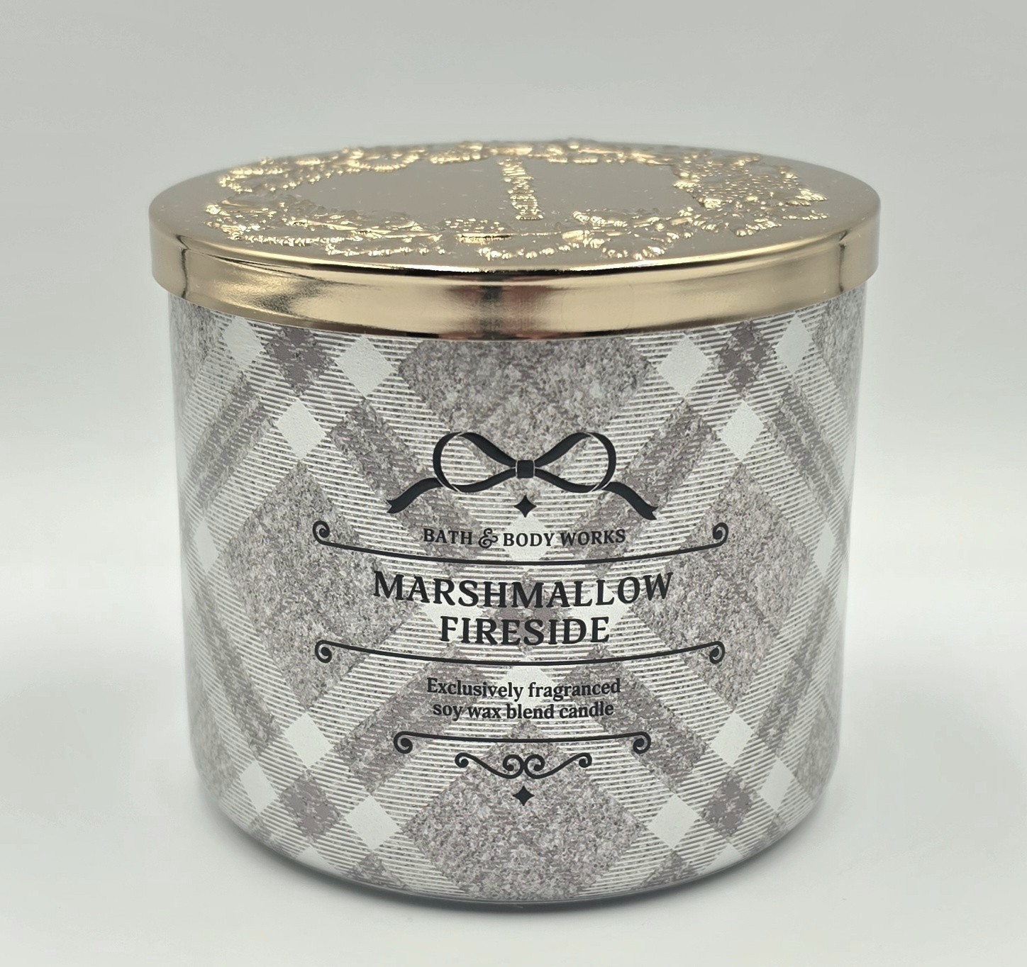 NEW Marshmallow Fireside 3-Wick Candle 25-45 burn hours 14 oz Bath & Body Works