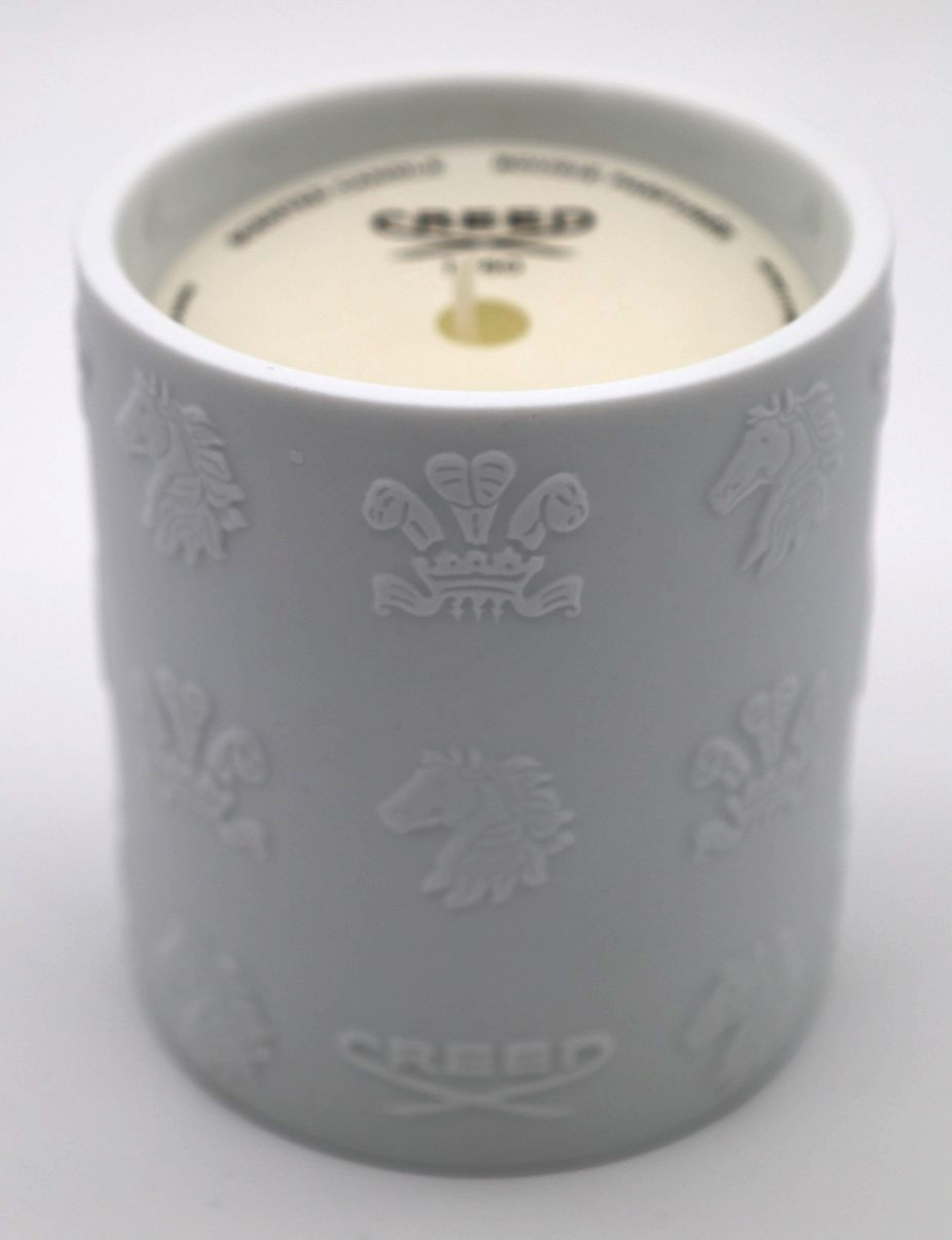 Creed Bougie Parfumee Aventus Candle 220g / 7.76oz Authentic by Finescents