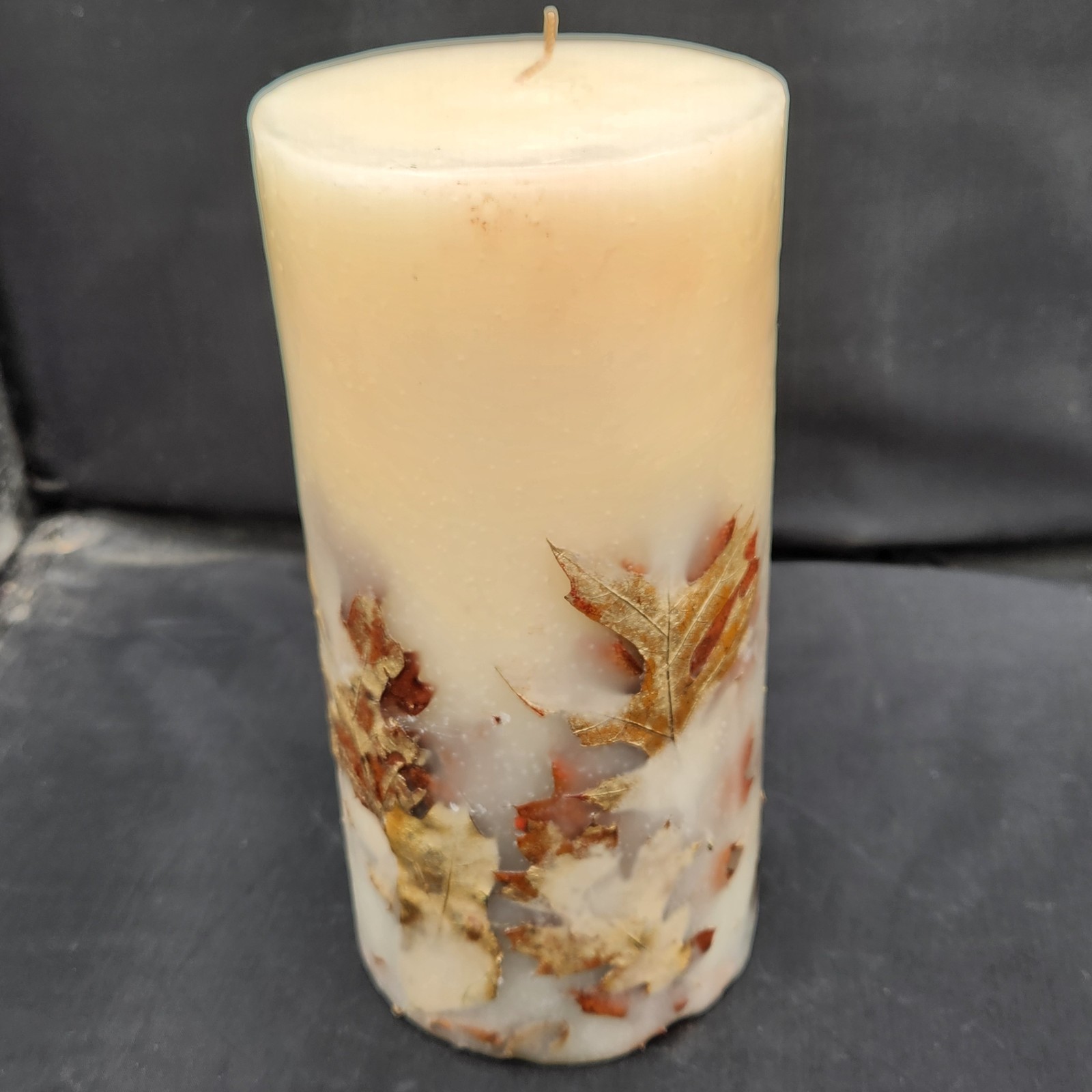 Pottery Barn Harvest Fall Leaf Botanical Candle 90-Hour Burn Time 4×8″ Unlit
