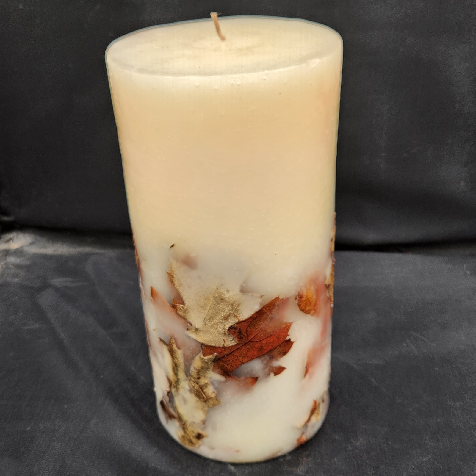 Pottery Barn Harvest Fall Leaf Botanical Candle 90-Hour Burn Time 4×8″ Unlit
