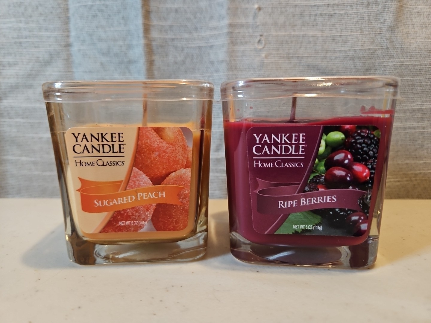 Yankee Candle 2 Home Classic Jar Candles 5 Ounces Ripe Berries Sugared Peach NEW