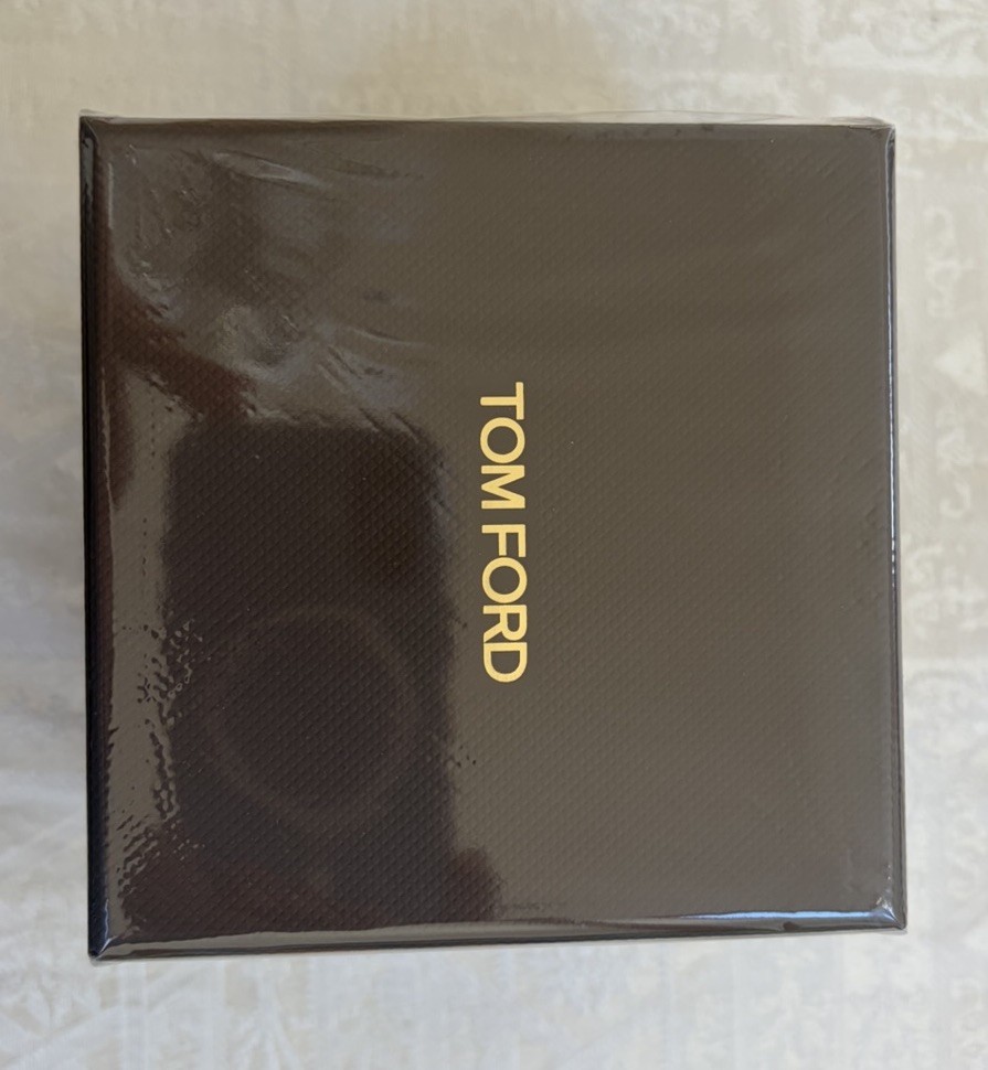 Tom Ford Ebene Fume Candle Bougie Height 2.25 In. / 5.7 cm NIB SEALED
