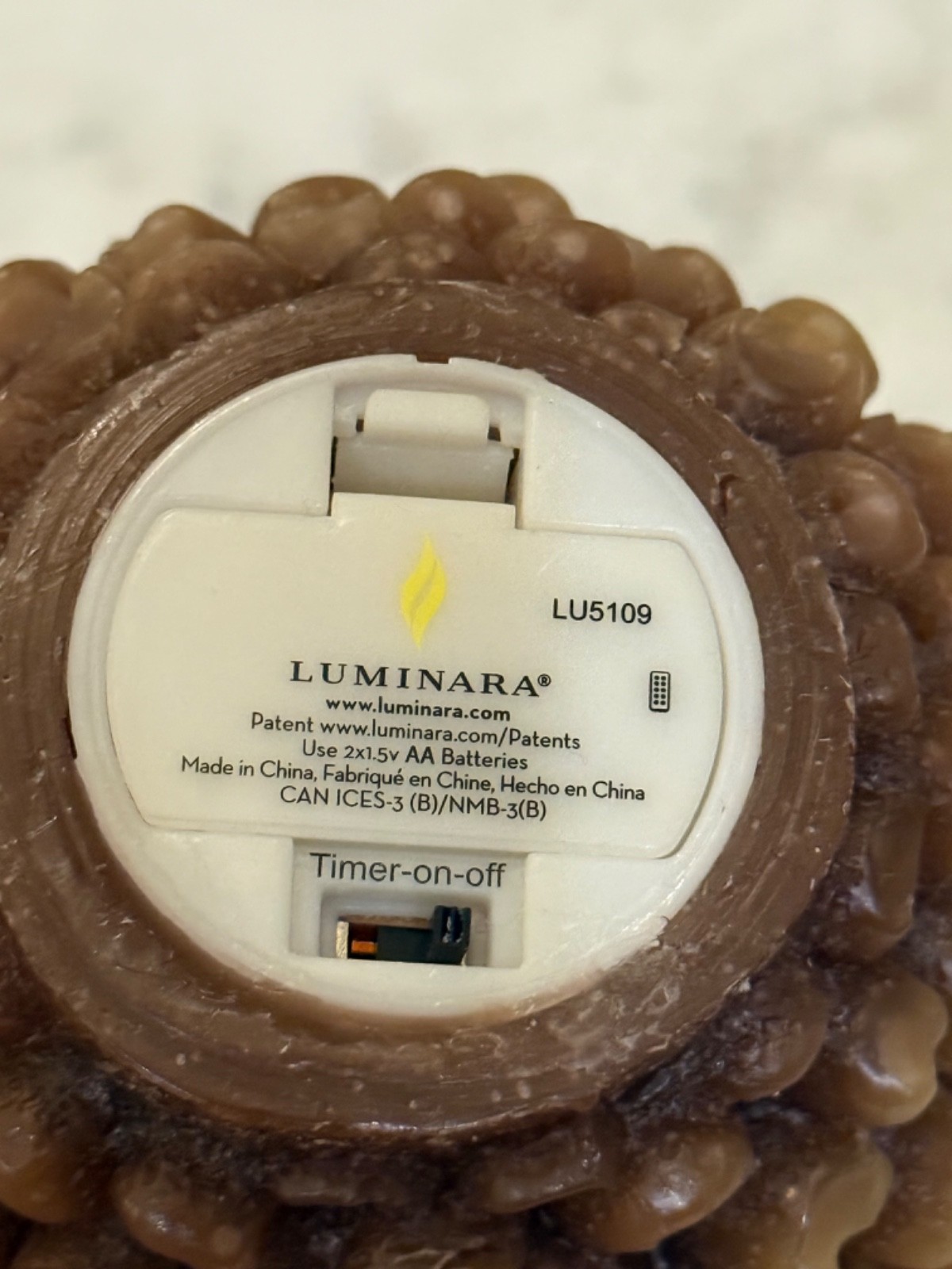 NEW in Box -Luminara Brown Pinecone Flameless Candle Unscented Wax Timer Indoor