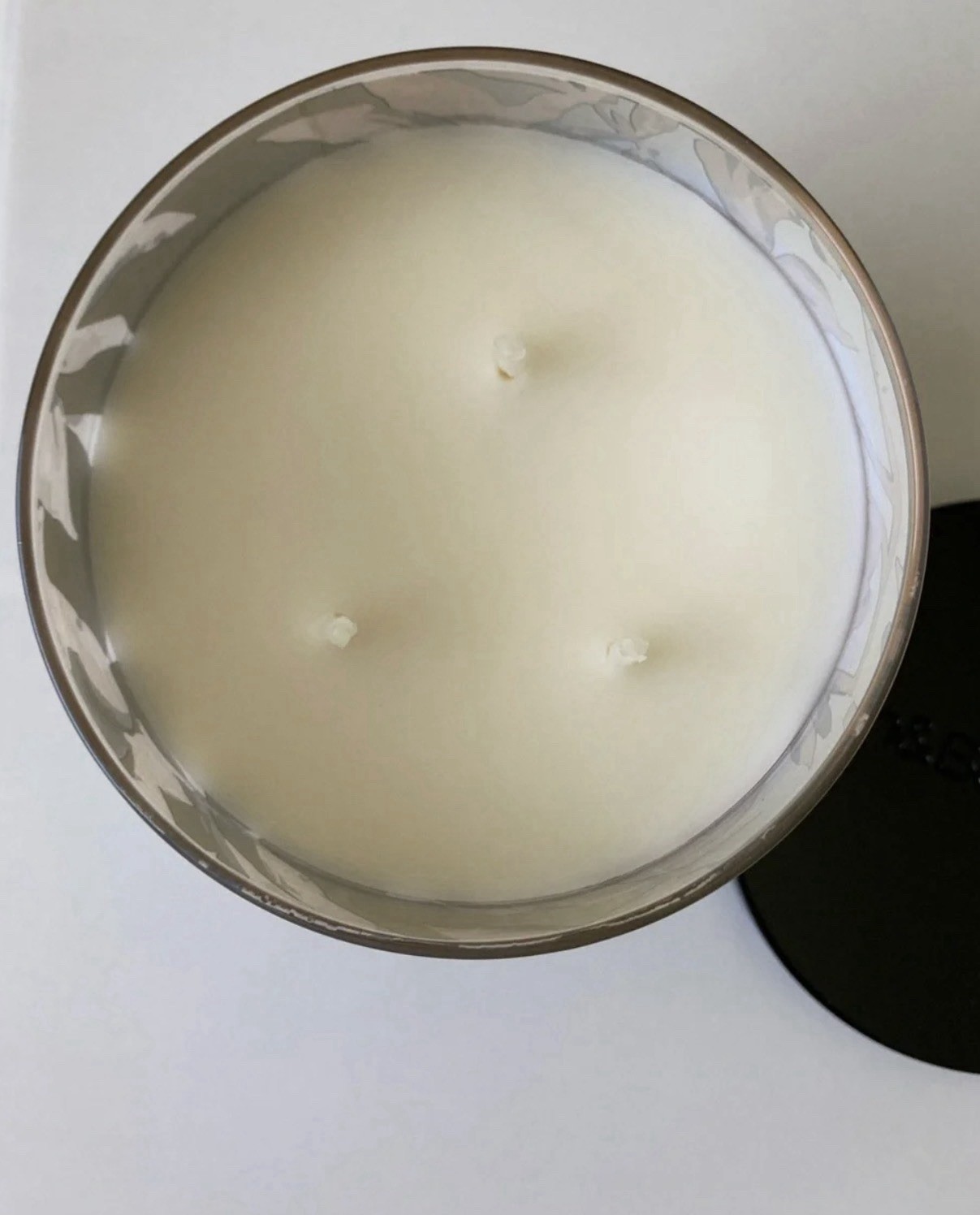 Bath & Body Works Champagne Toast Scented Jar Candle Soy Wax Blend 14.5 oz