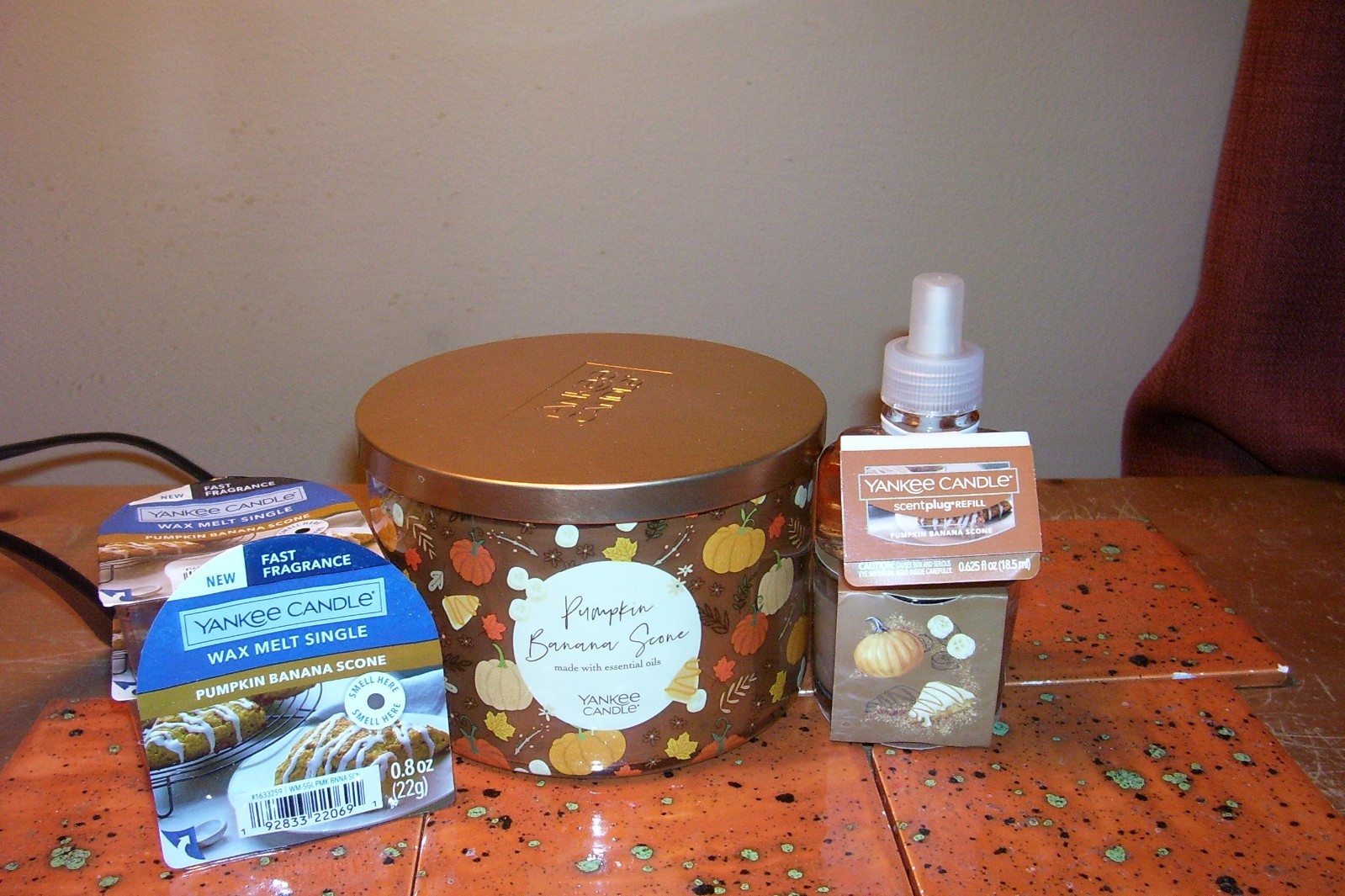 yankee candle 1-18oz 3 WICK JAR PUMPKIN BANANA SCONE+ REFILL + 3 WAX MELTS+MINI