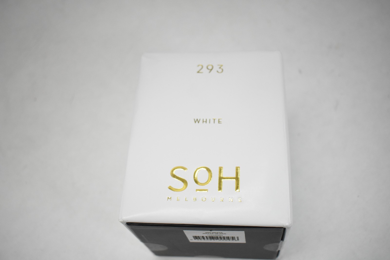 SOH Melbourne 293 White Scented Candle 350g Matte Glass Open Box Home Fragrance