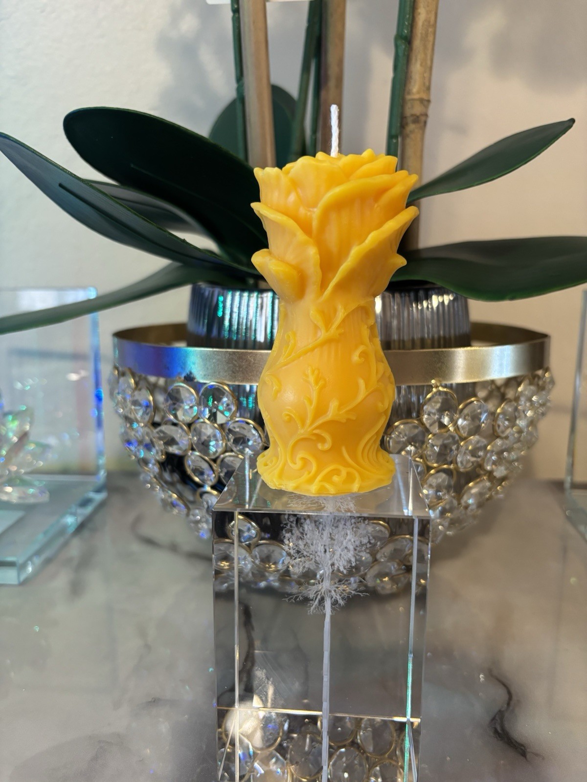 Handmade Flower Shaped Decorative Candle Assorted Colors Floral & Garden Theme