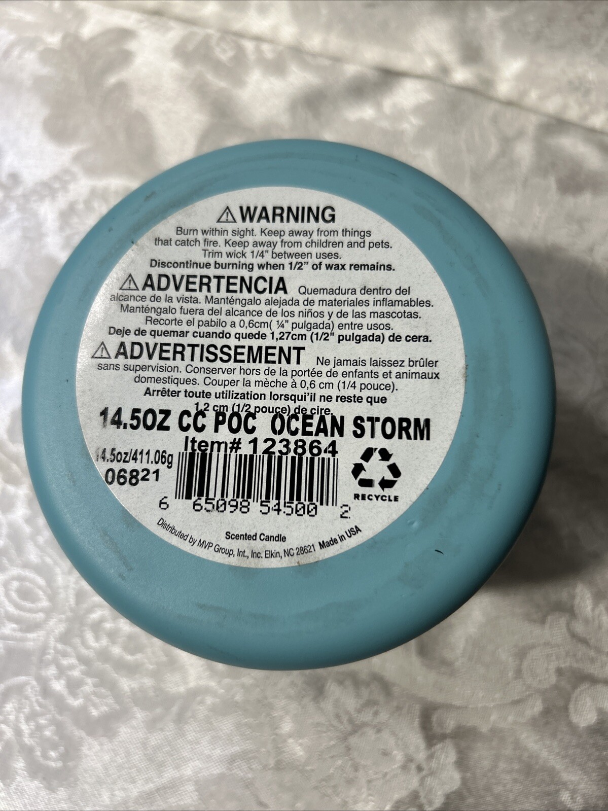 Colonial Candle Ocean Storm 14.5 oz 3 Wick Candle POP of Color FREE SHIPPING