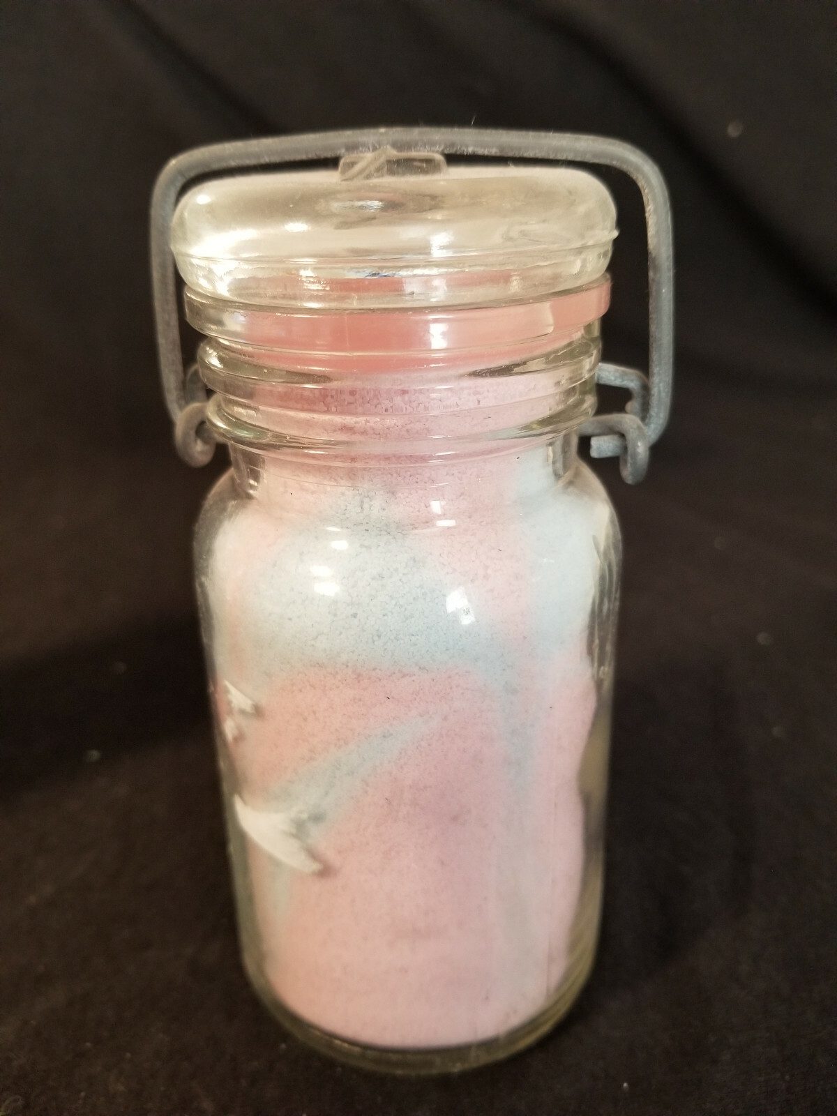 Vtg Handcrafted Wax Crystals Sparkle Candle in Glass Jar w/ Metal – 5-1/2″ High