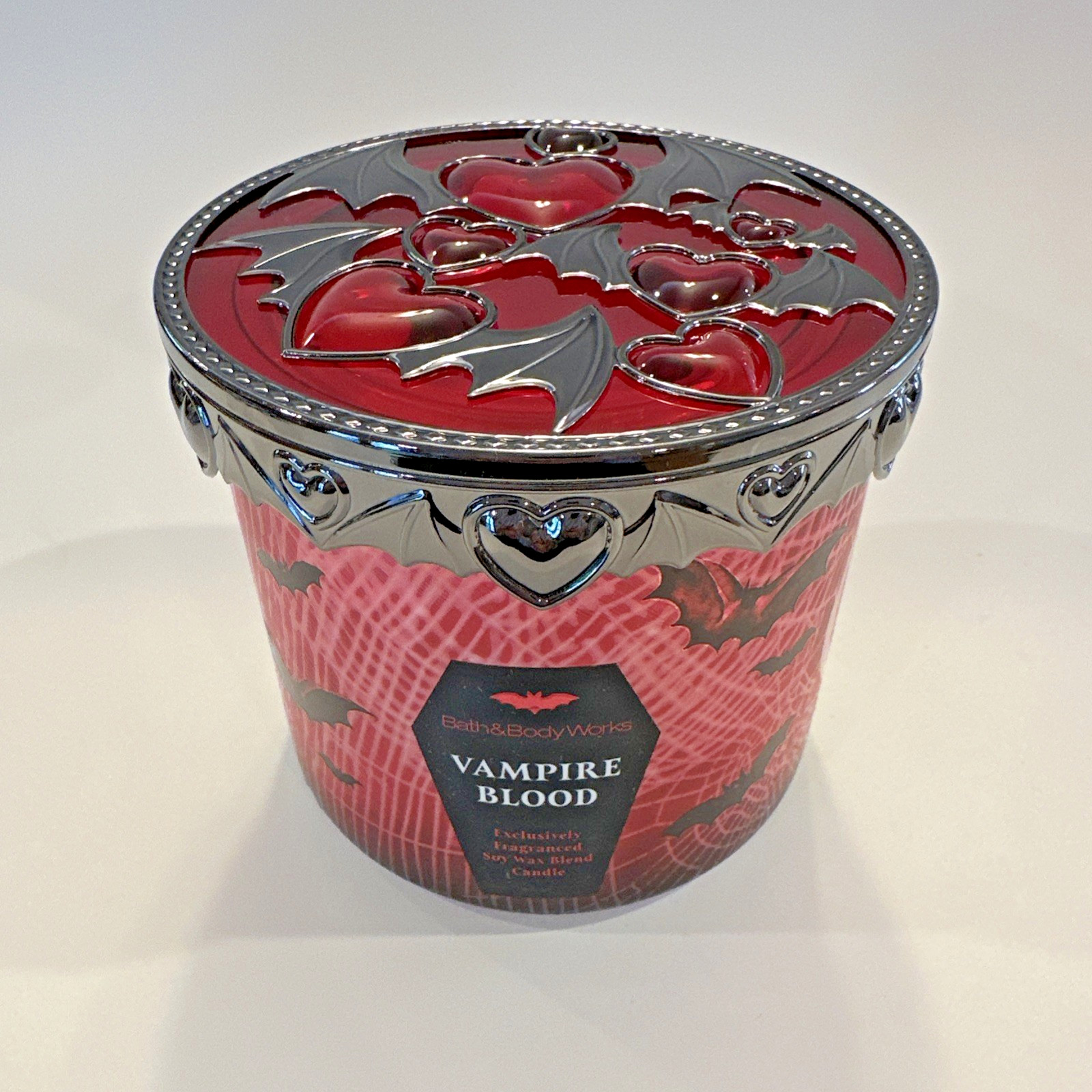 NEW Bath & Body Works Vampire Blood Scented Candle 14.5 oz Decorative Lid Hearts