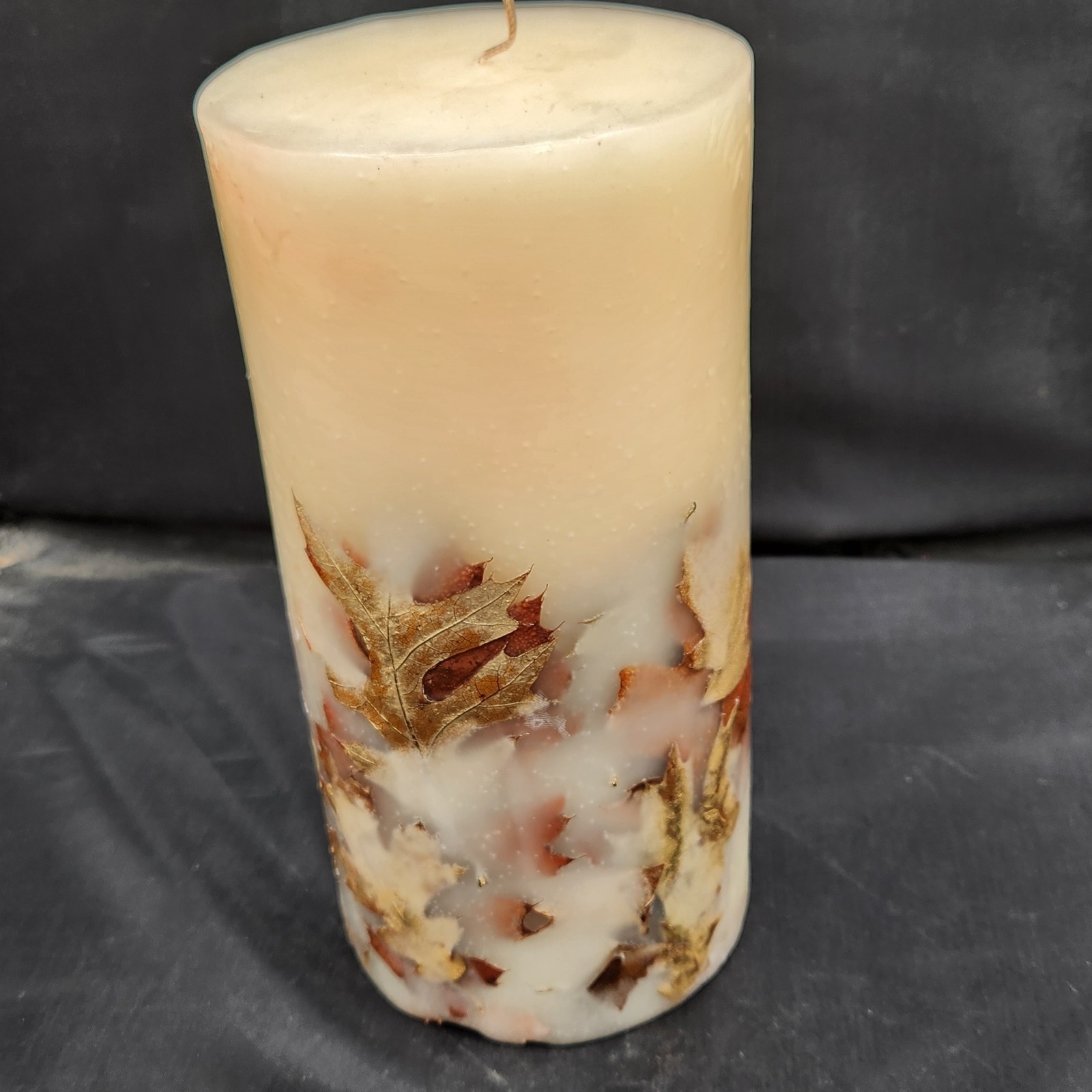 Pottery Barn Harvest Fall Leaf Botanical Candle 90-Hour Burn Time 4×8″ Unlit