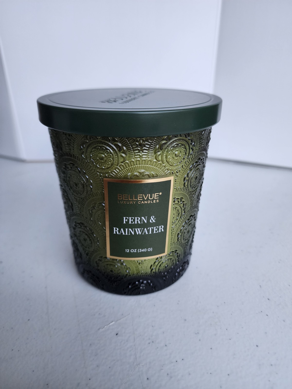 Bellevue Luxury Scented Candle Monkfruit & Vanilla, Fern & Rainwater & More 🕯