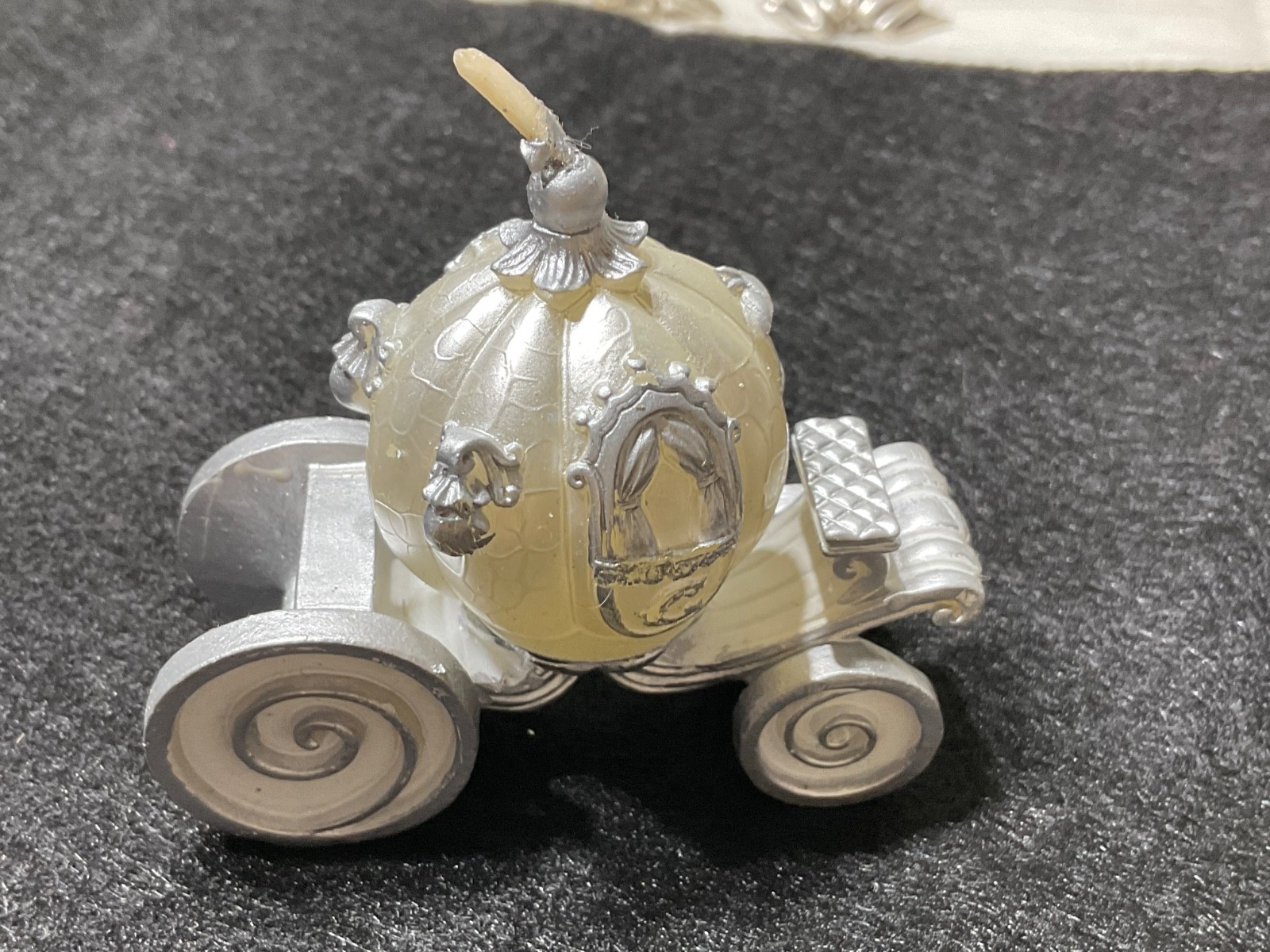 DISNEY PRINCESS CINDERELLA Stagecoach Silver decorative Candle NEW