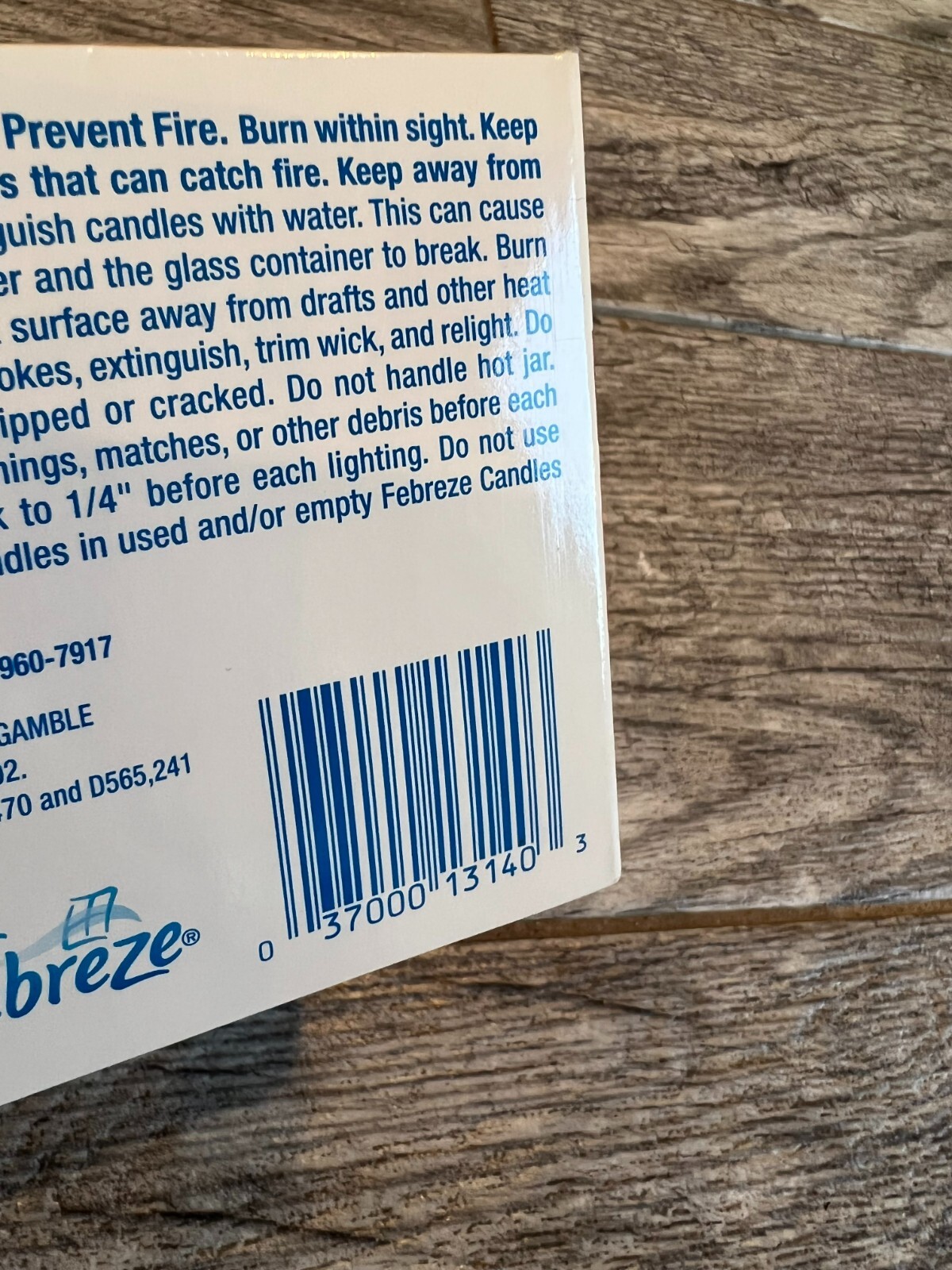 Febreze Apple Spice Delight Limited Edition Candle 5.5 oz Home Scent New Autumn