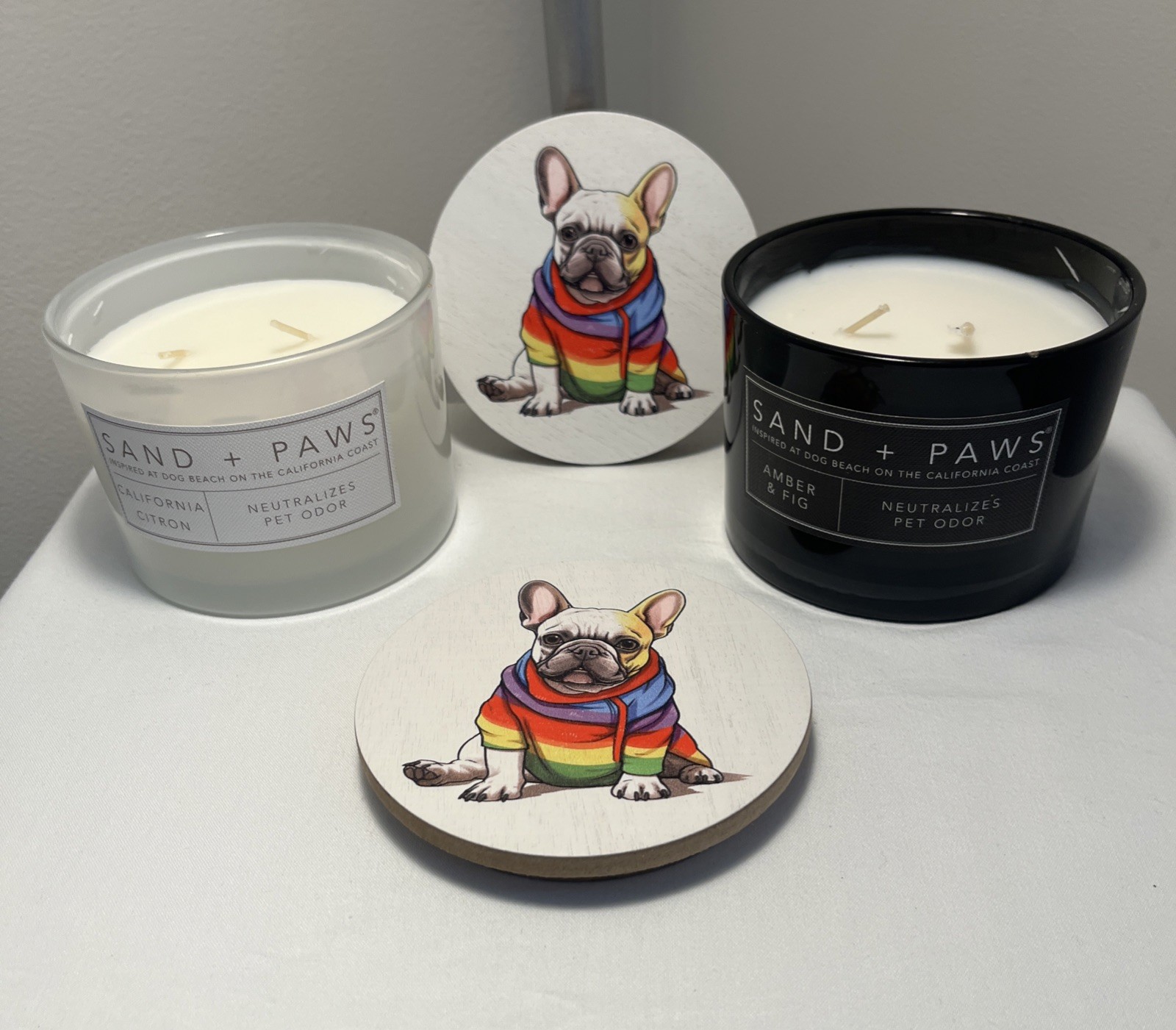 Frenchie Rainbow Candle French Bulldog California Citron, Amber & Fig, Sand+Paws
