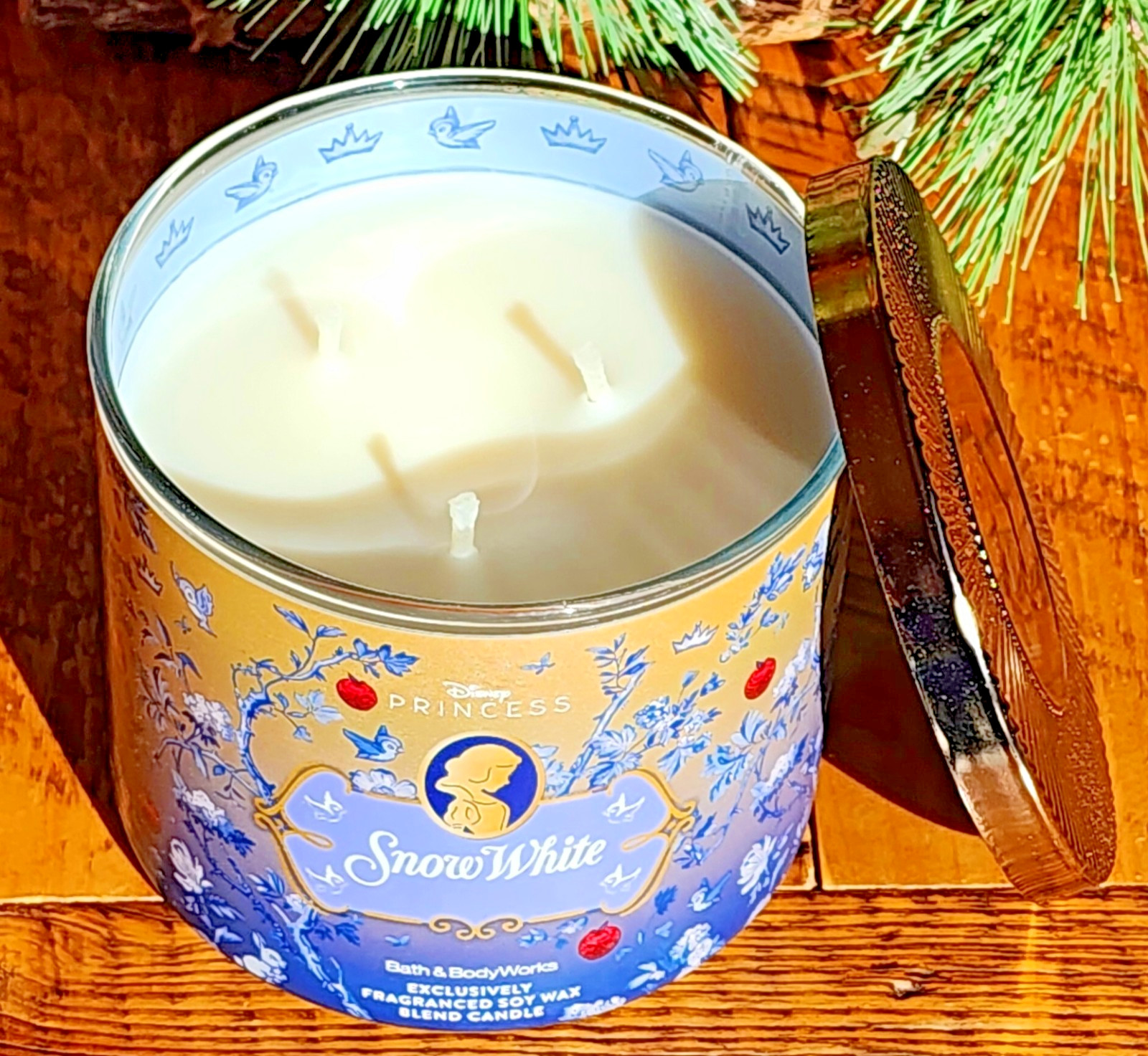 2026🏰DISNEY PRINCESS 💙🍎SNOW WHITE~3 WICK CANDLE~Bath & Body Works~SHIP FREE!
