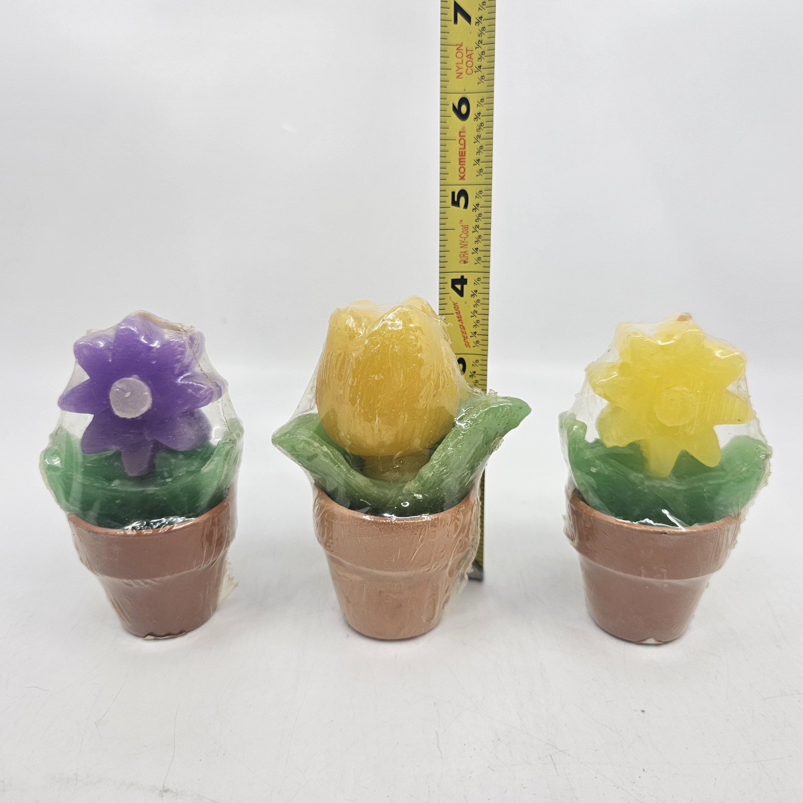 Spring Mini Flower Candles in Terracotta Pot Decor Rose Daisy Purple Yellow 3.75