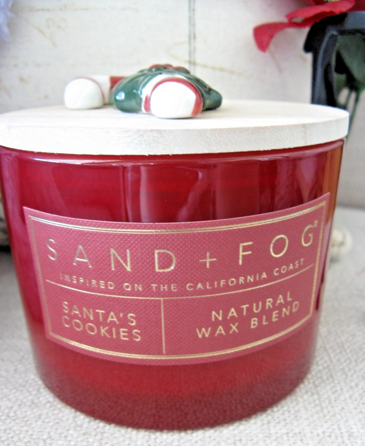 New Sand & Fog Christmas Santa’s Cookies 2-Wick 12oz Red Glass Jar Wax Candle