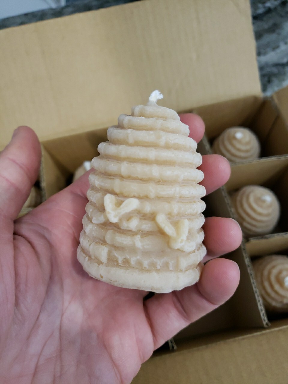 Lot 12 Pure Canadian Canada Beeswax Candles 3″ Bee Hive Skep Shape Cotton Colony