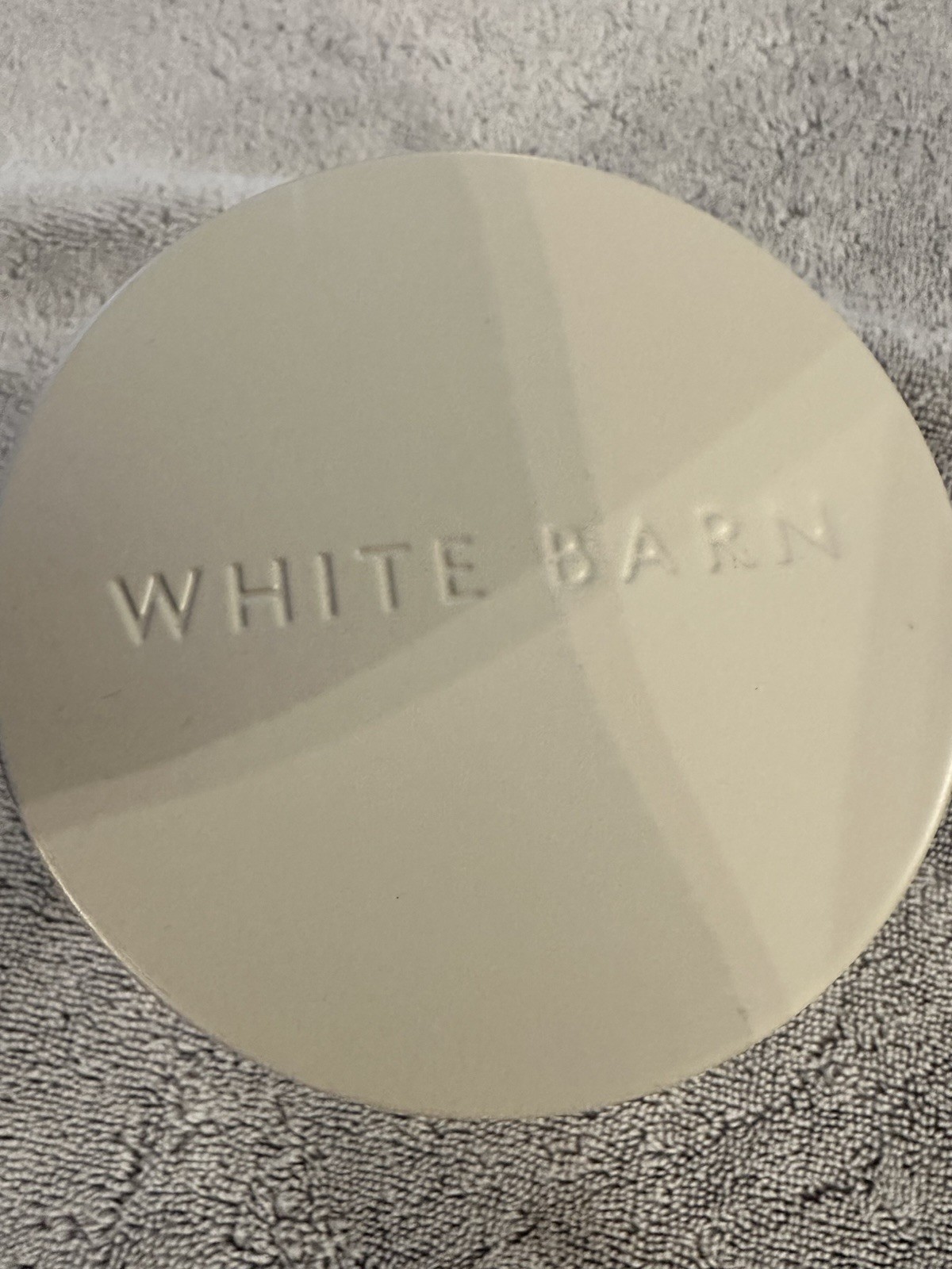 Bath and Body Works White Barn Fiji White Sands 14.5 oz 3 Wick Candle NEW W/Lid