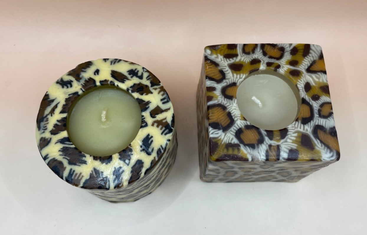 2 Y2K Candles Animal Print Retro