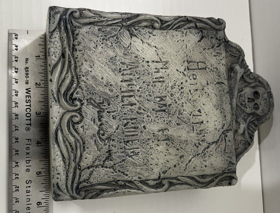 Large Vtg Halloween Tombstone Candle Skull & Bones Gothic Gray Wax Decor 8″ New