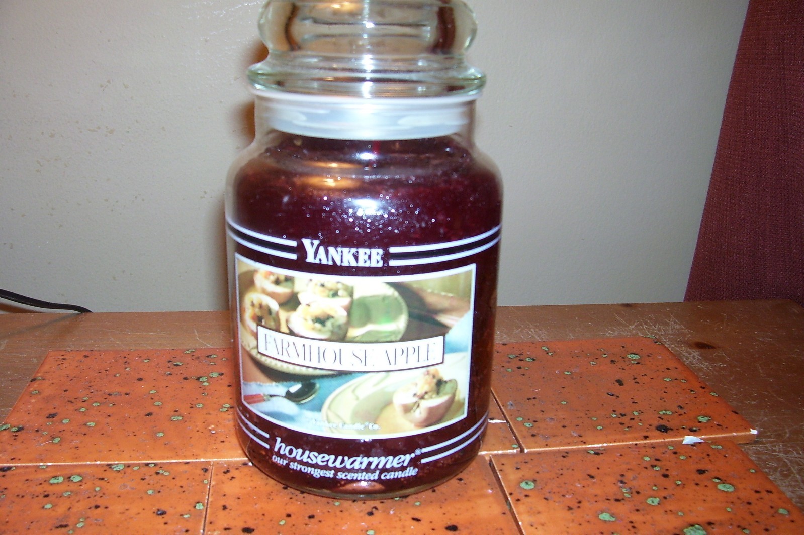 yankee candle 22oz JAR FARMHOUSE APPLE + BASE UNIT WITH REFILL + 1 TART