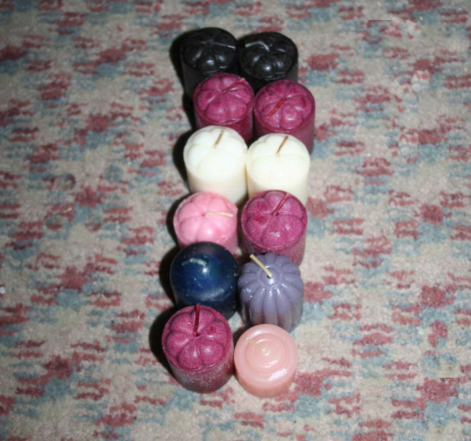 (12) Multi Color Highly Scent Disc.Paraffin Voltive Candle-Lite Early 2000s LT-7