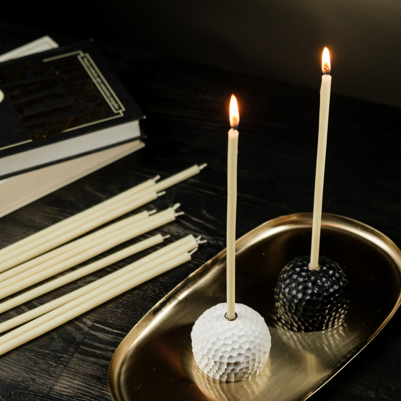 White Beeswax Candles 6.3″ Thin Taper 0.2″ Church Orthodox 25 Pack