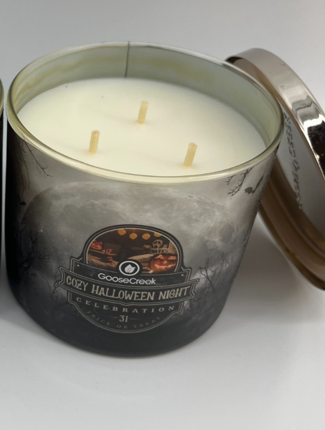 Goose Creek (1) COZY HALLOWEEN NIGHT 3 Wick Jar Candle Fall, Autumn Halloween