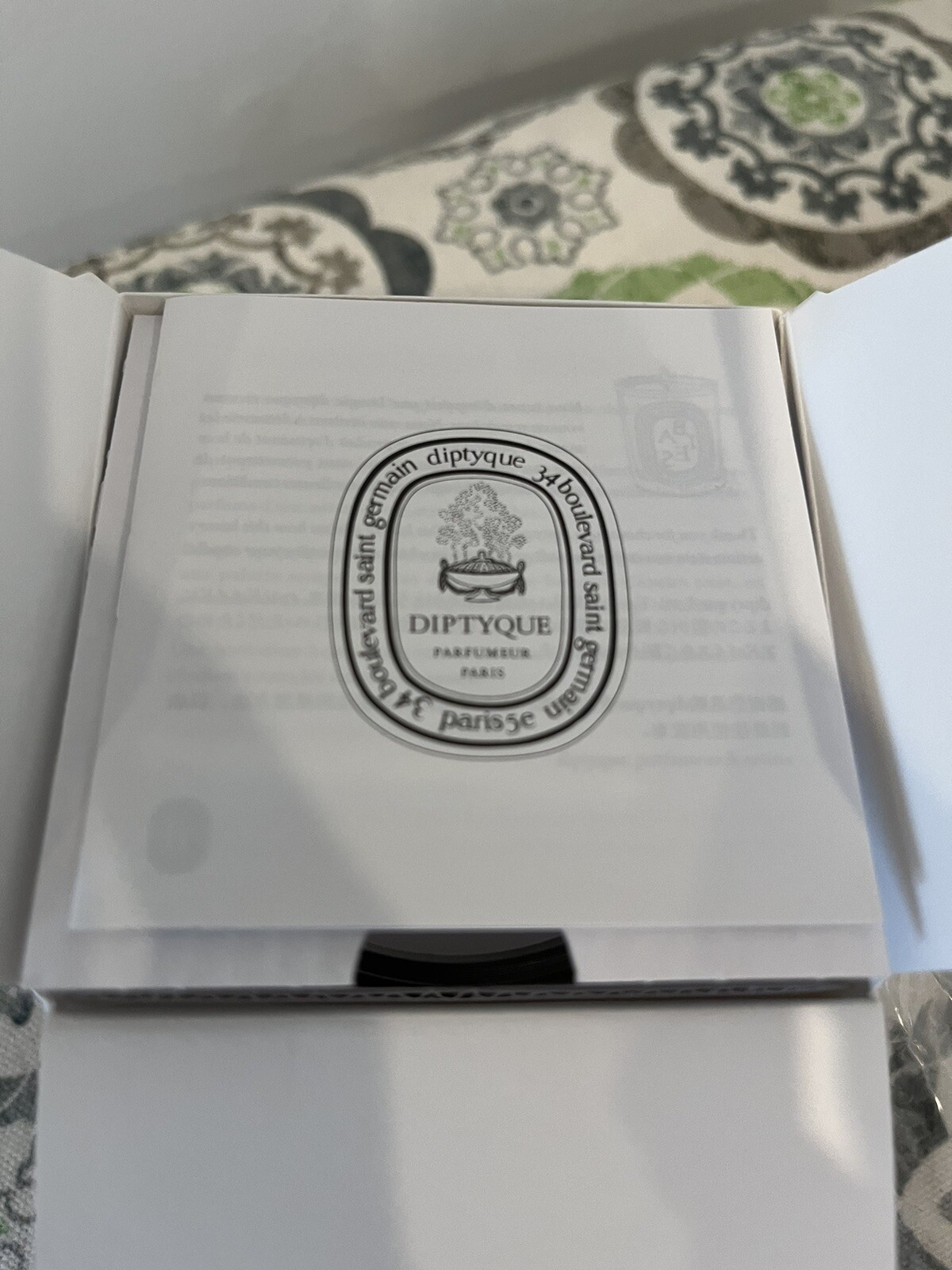 BAIES DIPTYQUE Full Size Scented Candle (60 Hours) Net Wt 6.5 oz (190 g) NEW