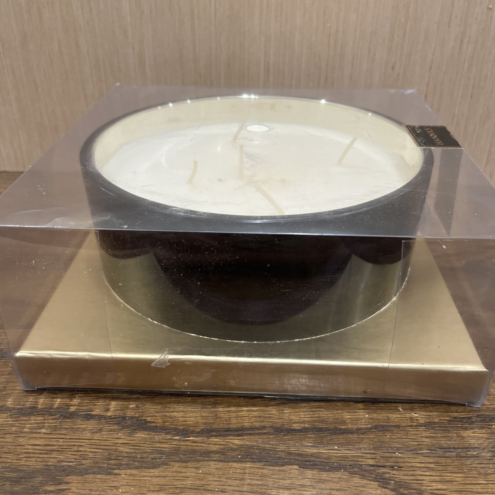 5 Wick Luxury Fragrance Candle By Hanna’s Hearthside Gathering 36 oz Gold Black