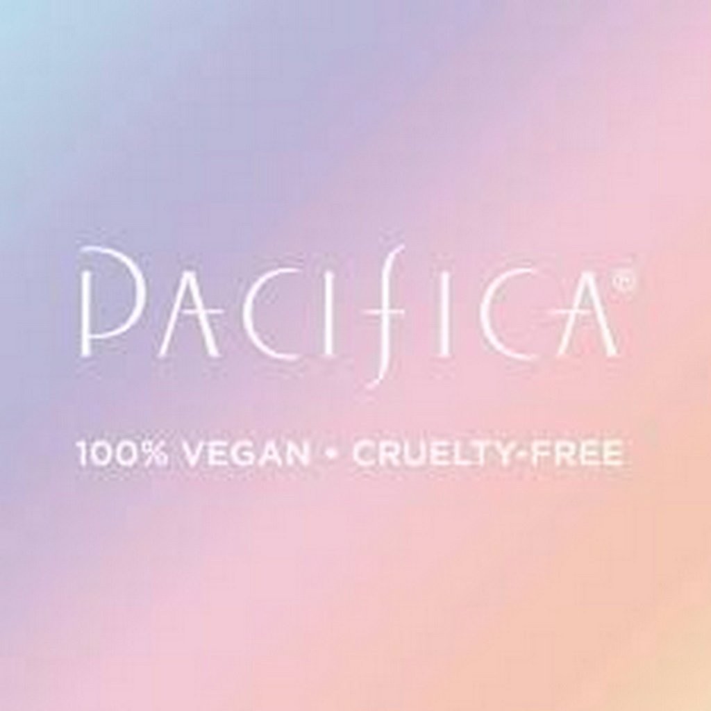Pacifica ZANZIBAR Candle Cinnamon Almond Natural Essential Oils Discontinued