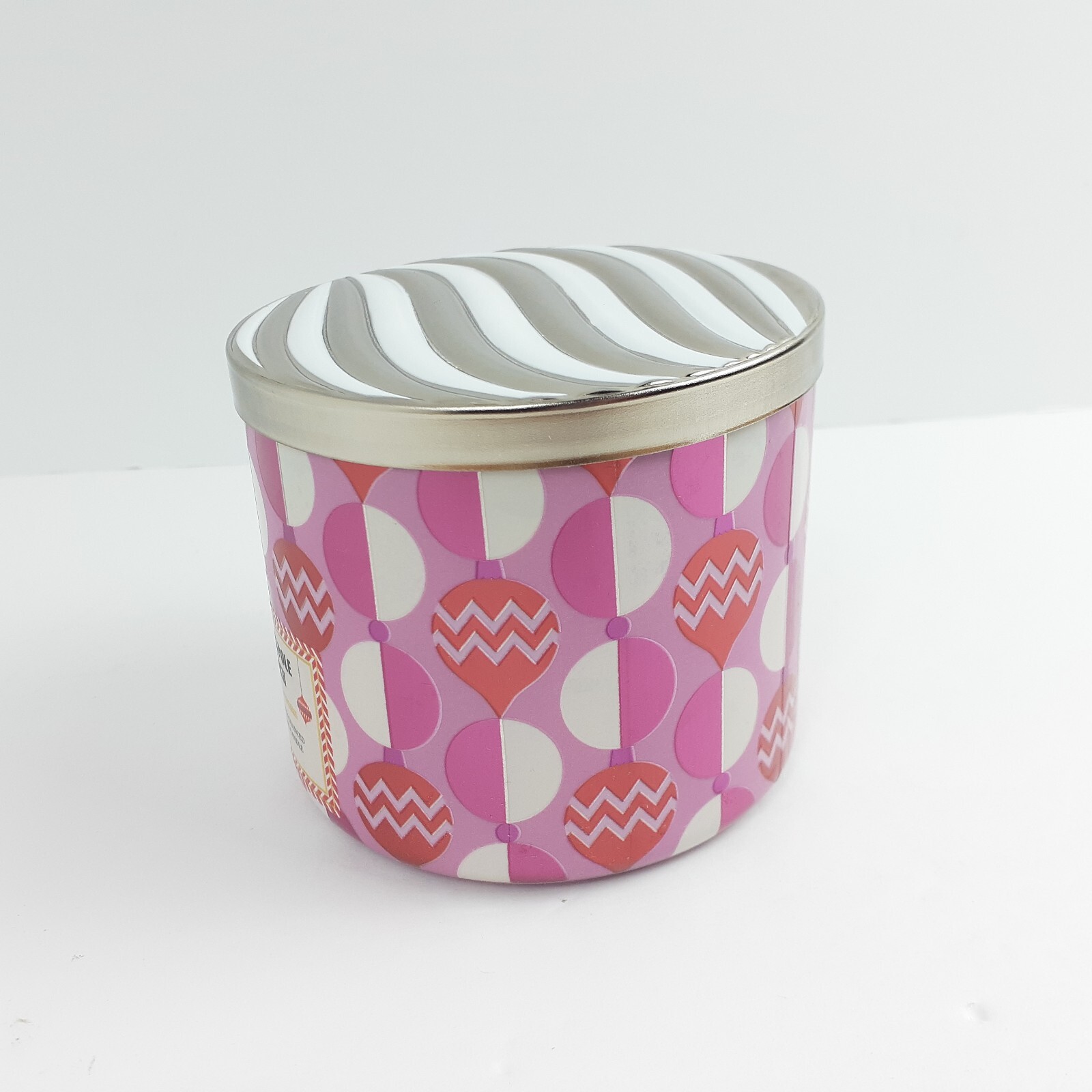 Bath & Body Works North Pole Punch Scented 3 Wick Candle Burns 25-45 Hrs 14.5oz