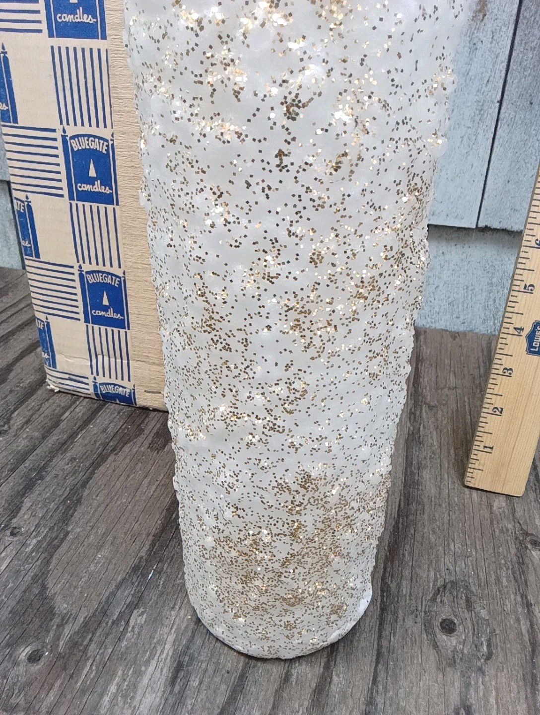 RIDICULOUSLY RARE! 21X 4″ VTG NEW UNUSED GLITTERED TEXTURED FREESTANDING CANDLE!