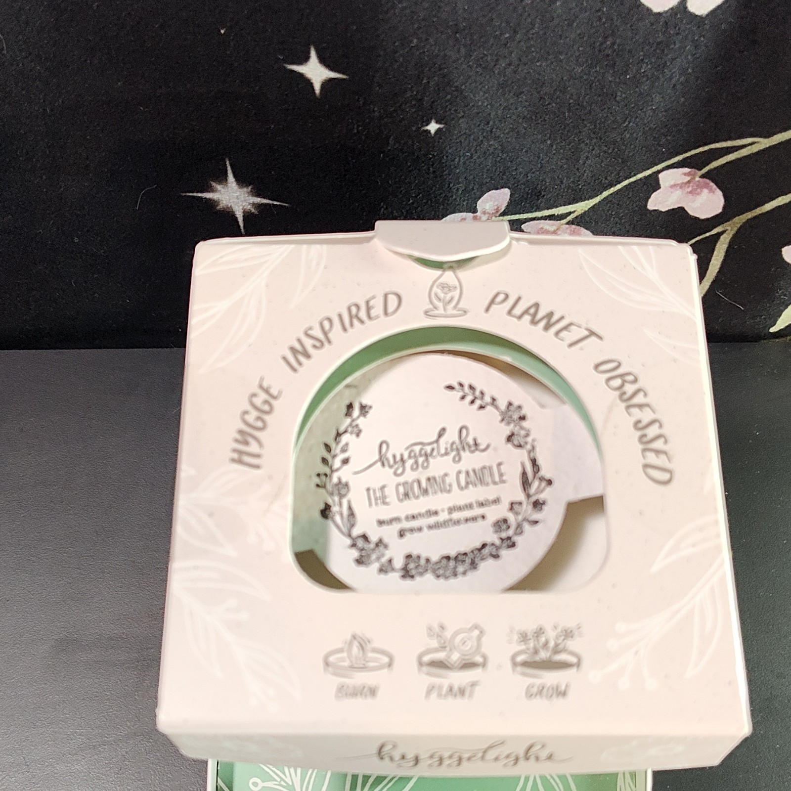 hyggelight Growing Candle Scented Non-Toxic Soy Wax Jar, Floral & Garden