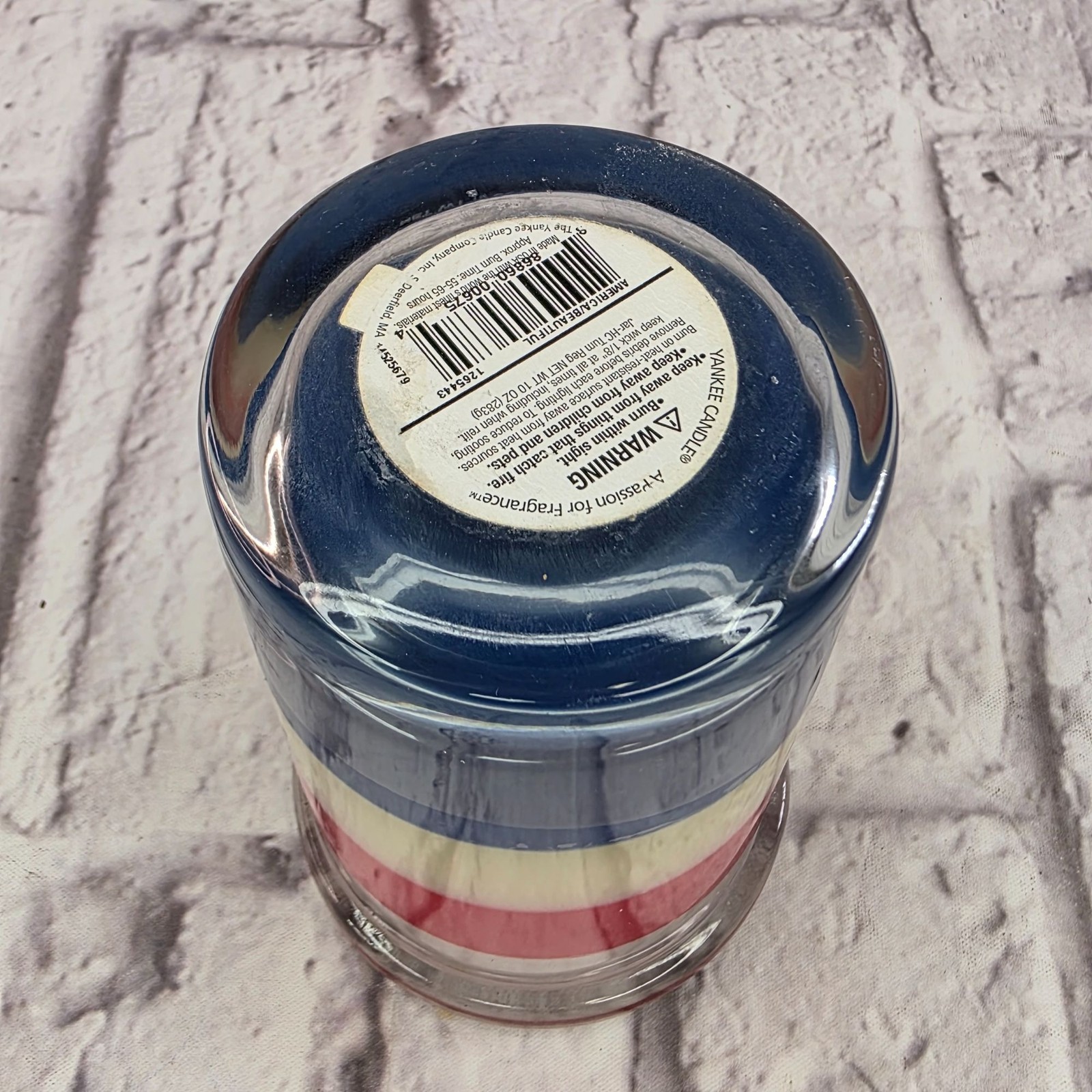 Yankee Candle America The Beautiful 10oz Jar Red White & Blue Burn Time 55-65 Ho