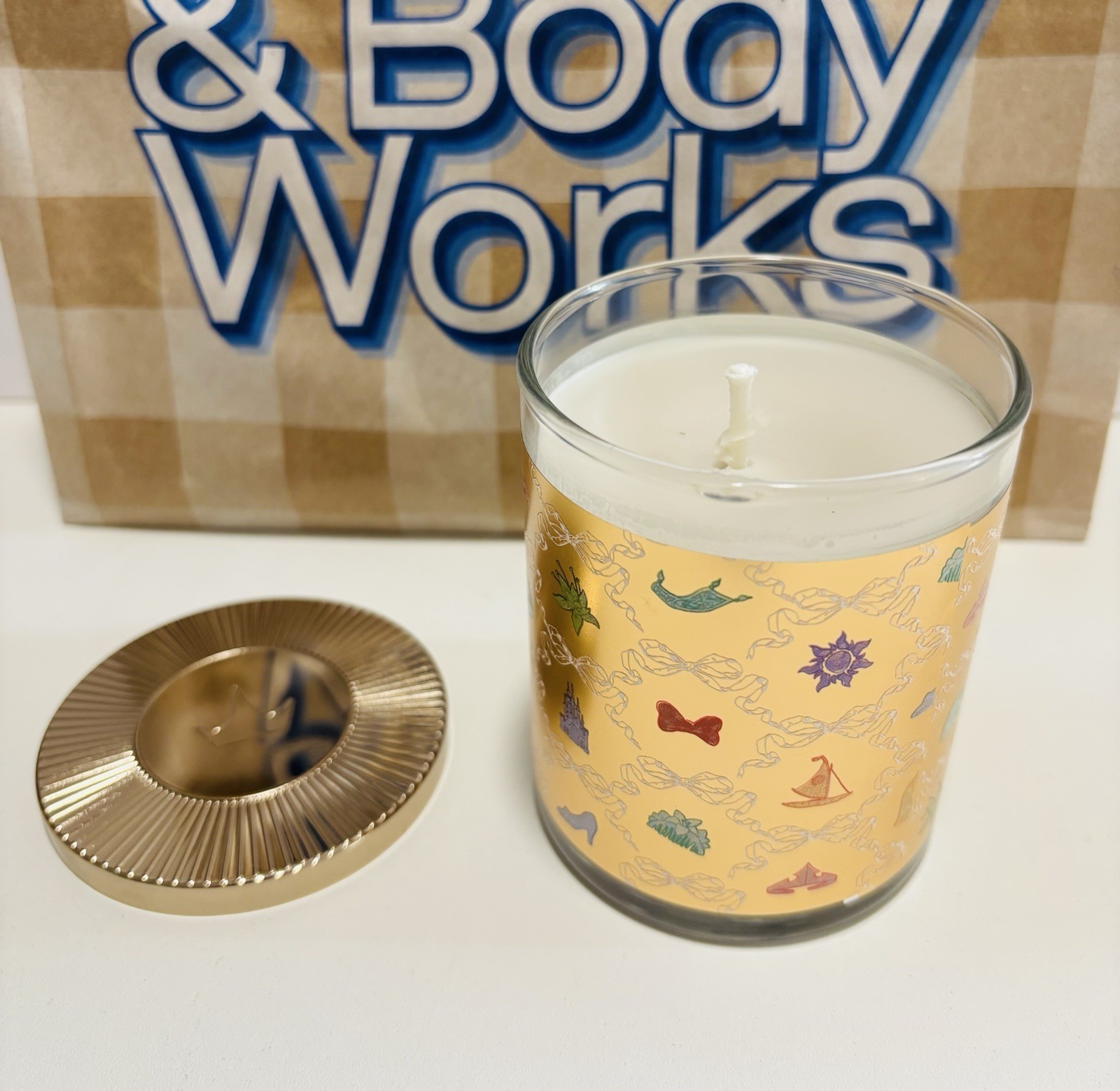 NEW! Bath & Body Works Disney Princess LIFE’S A FAIRYTALE Single Wick Candle 7oz